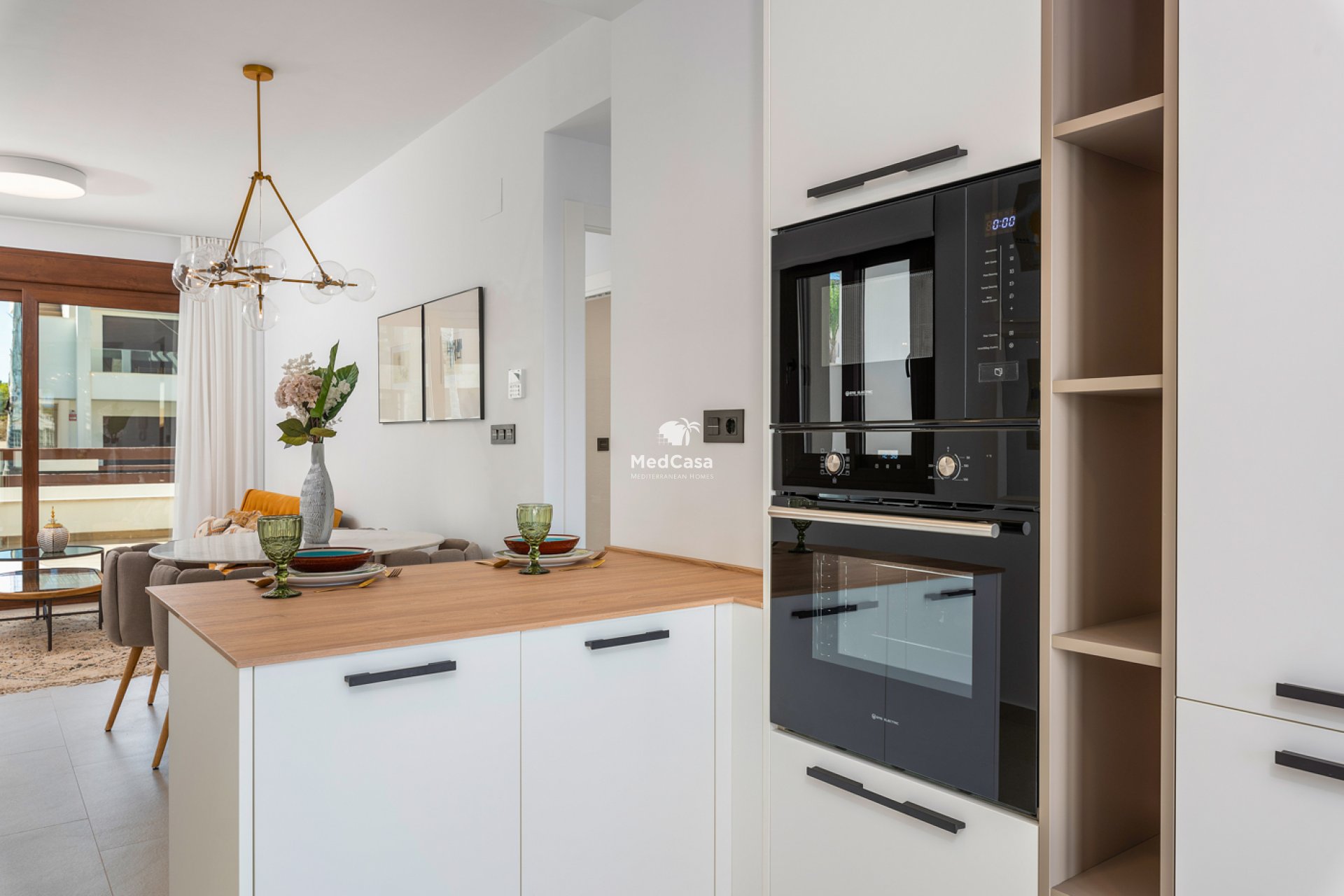 Obra nueva - Apartamento planta baja -
Torrevieja