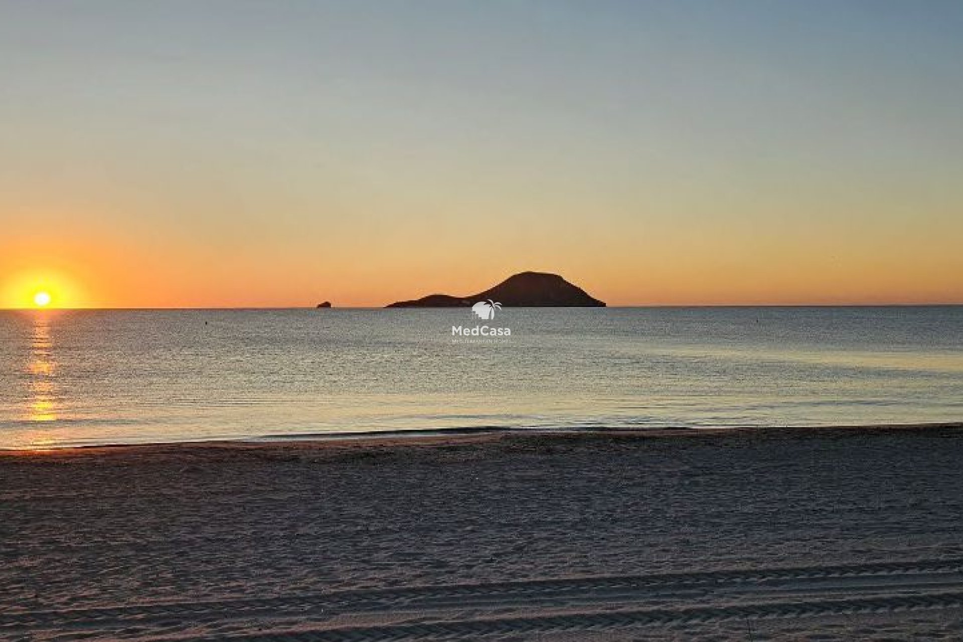 Obra nueva - Ático -
La Manga