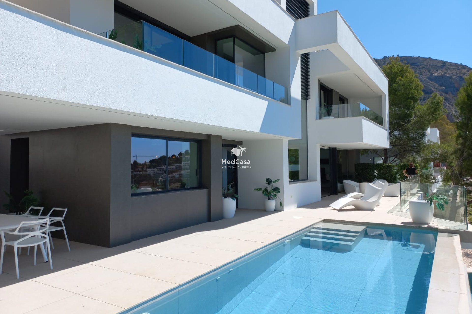 Obra nueva - Villa -
Altea