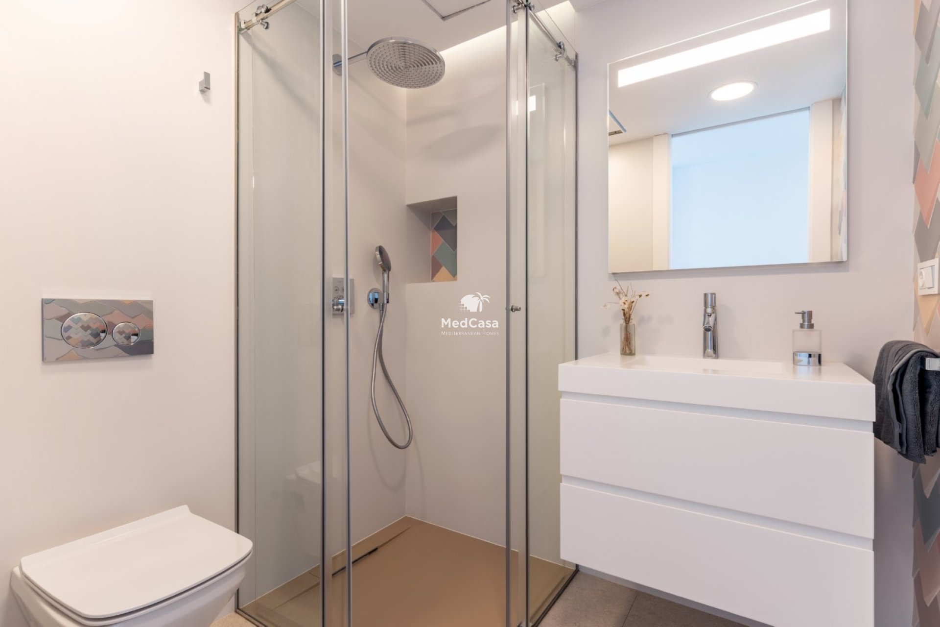 Obra nueva - Villa -
Altea