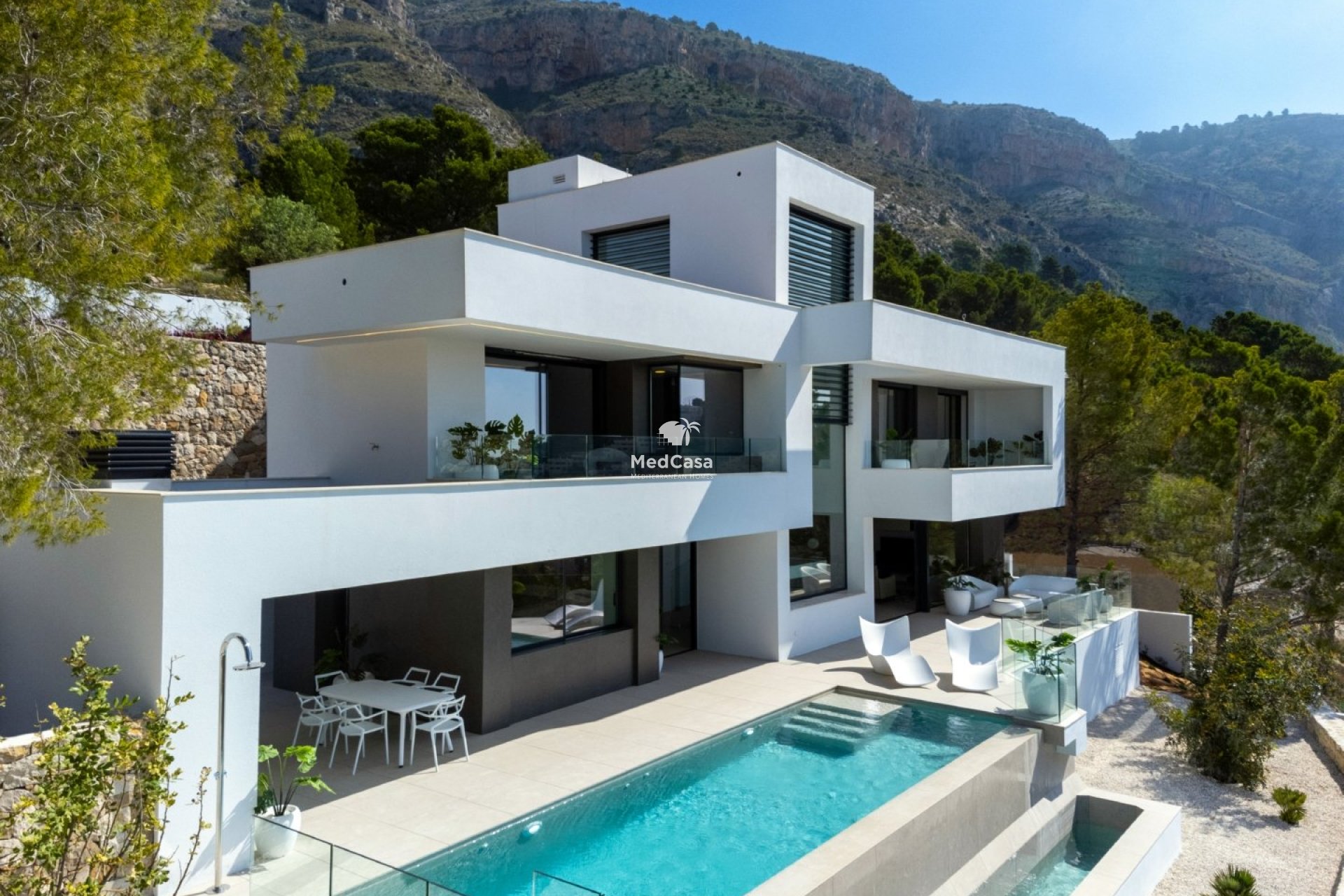 Obra nueva - Villa -
Altea