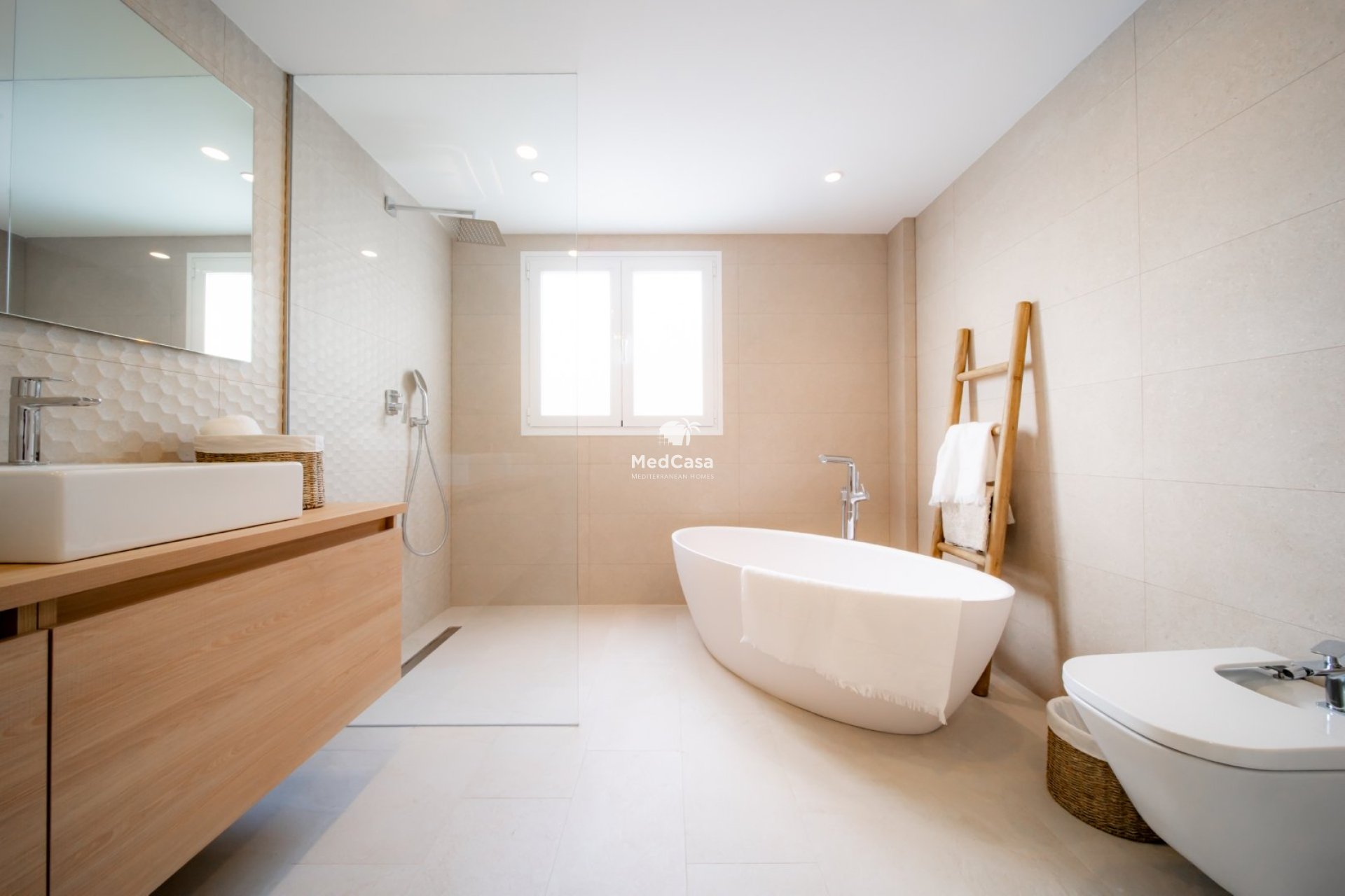 Obra nueva - Villa -
Altea