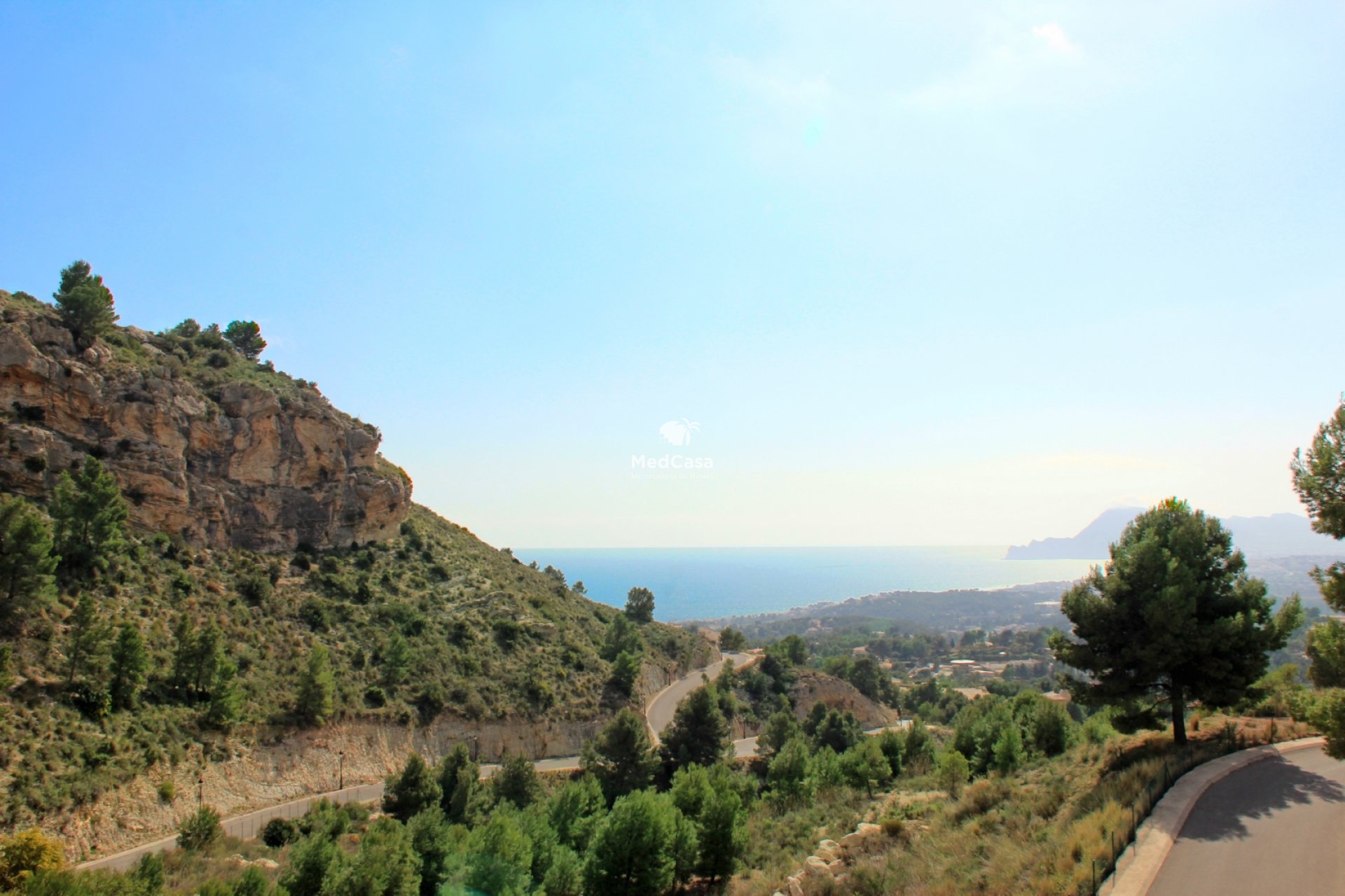 Obra nueva - Villa -
Altea