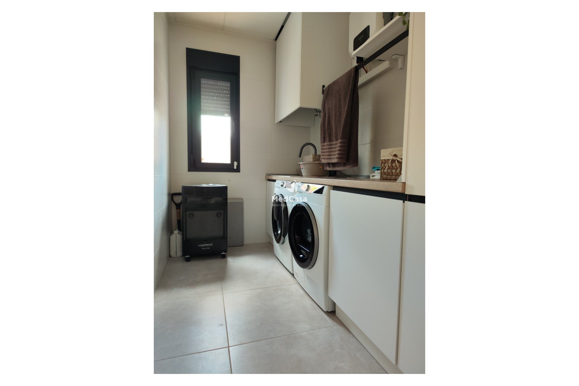 Obra nueva - Villa -
Aspe