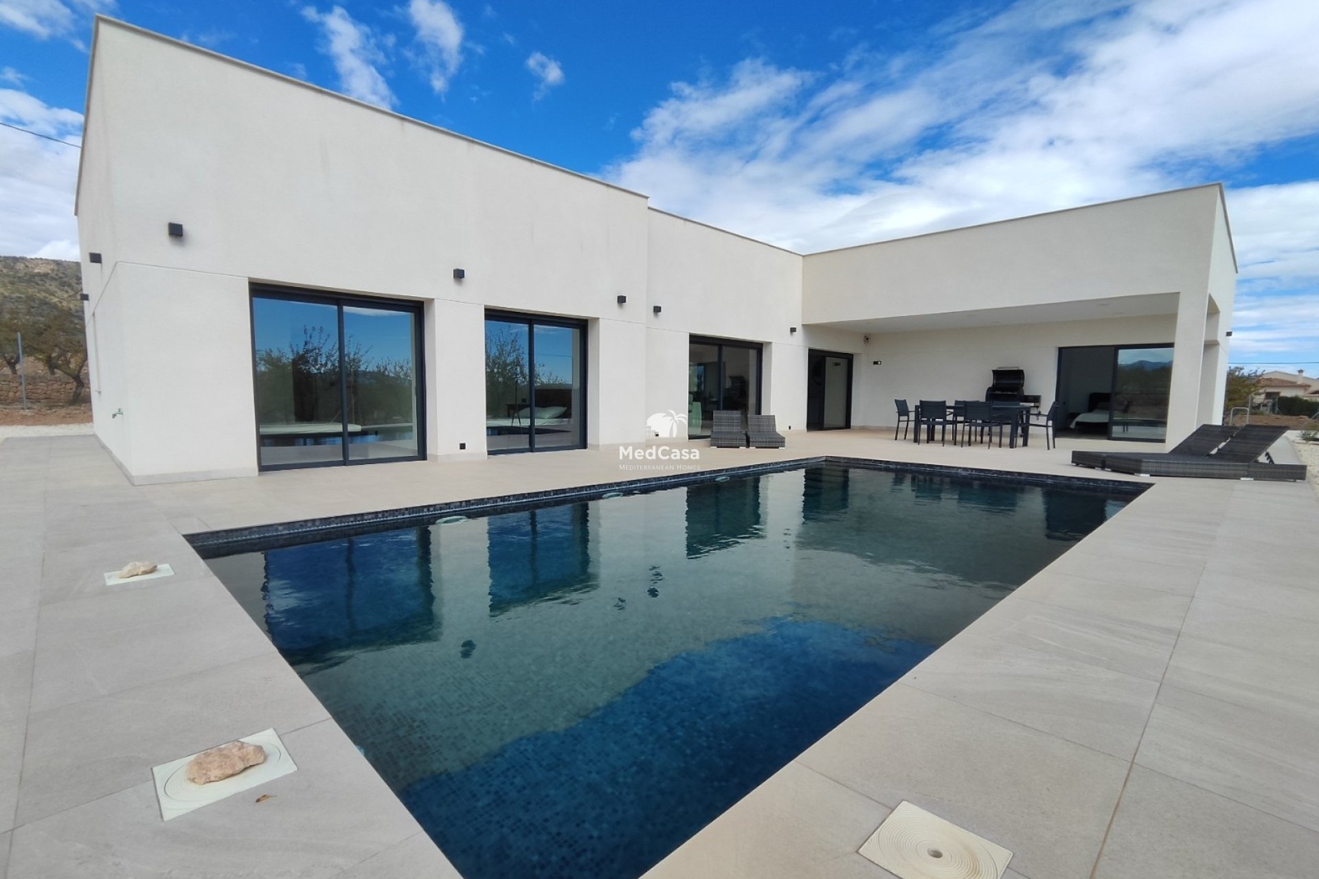 Obra nueva - Villa -
Aspe