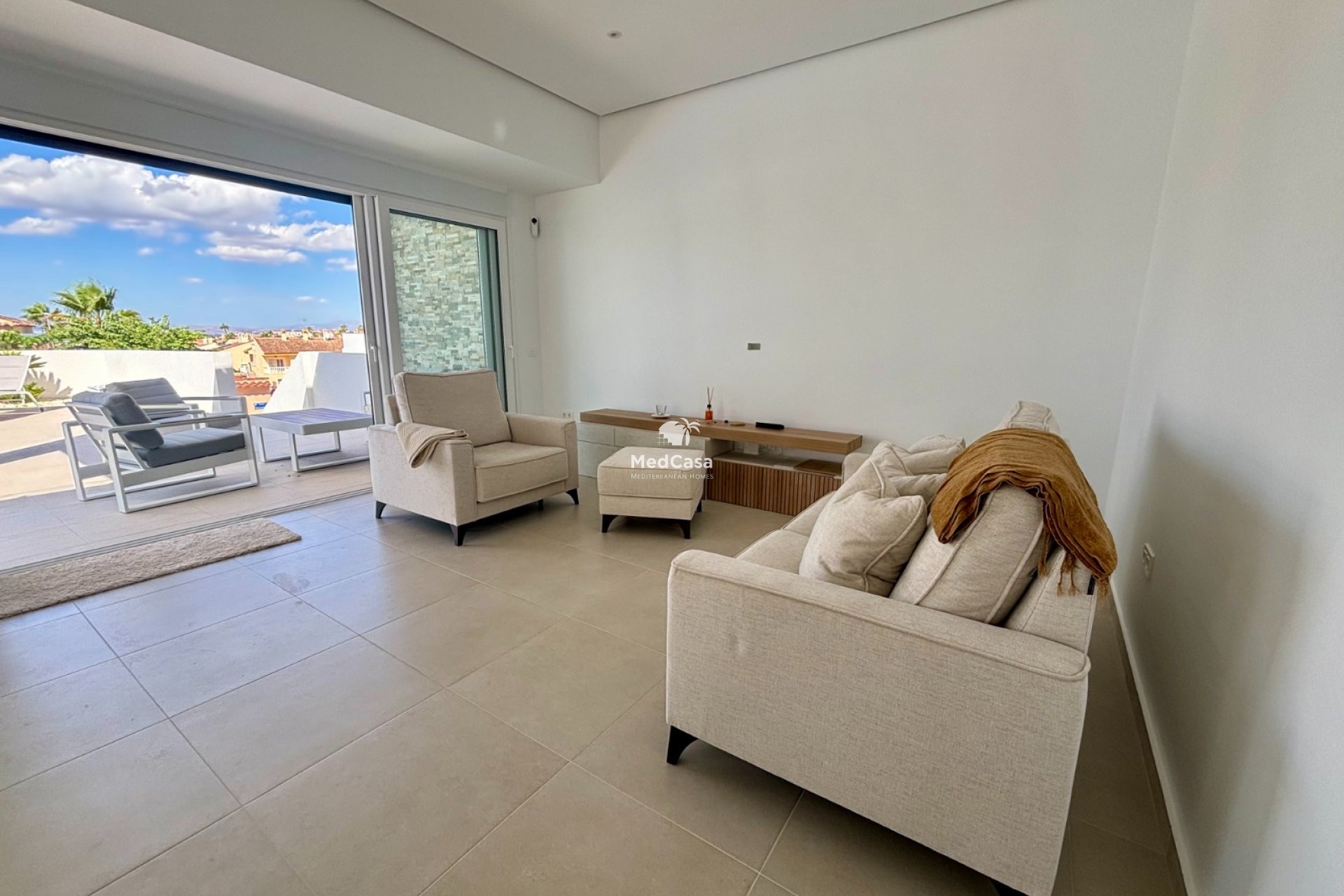 Obra nueva - Villa -
Benijofar