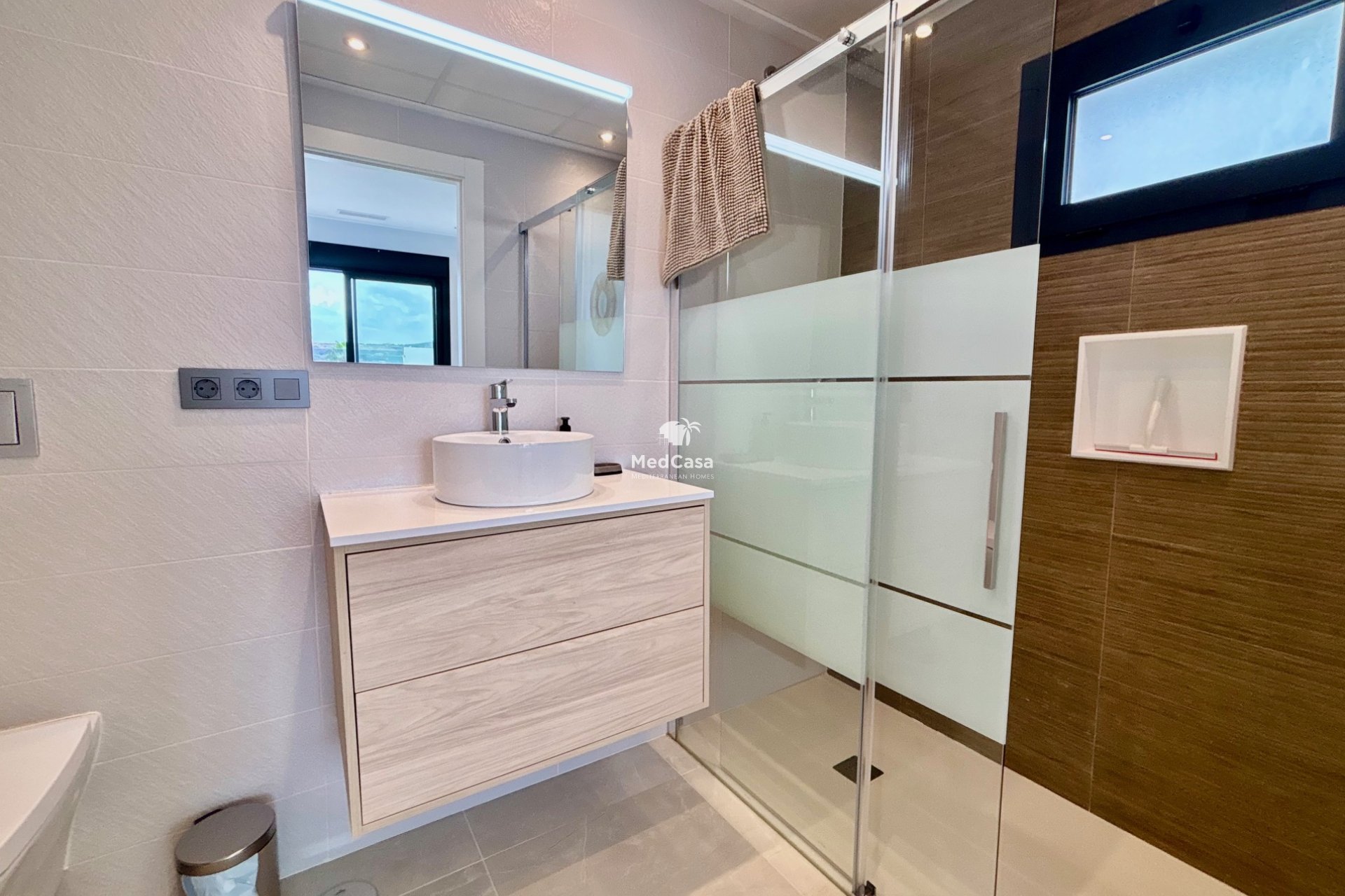 Obra nueva - Villa -
Benijofar