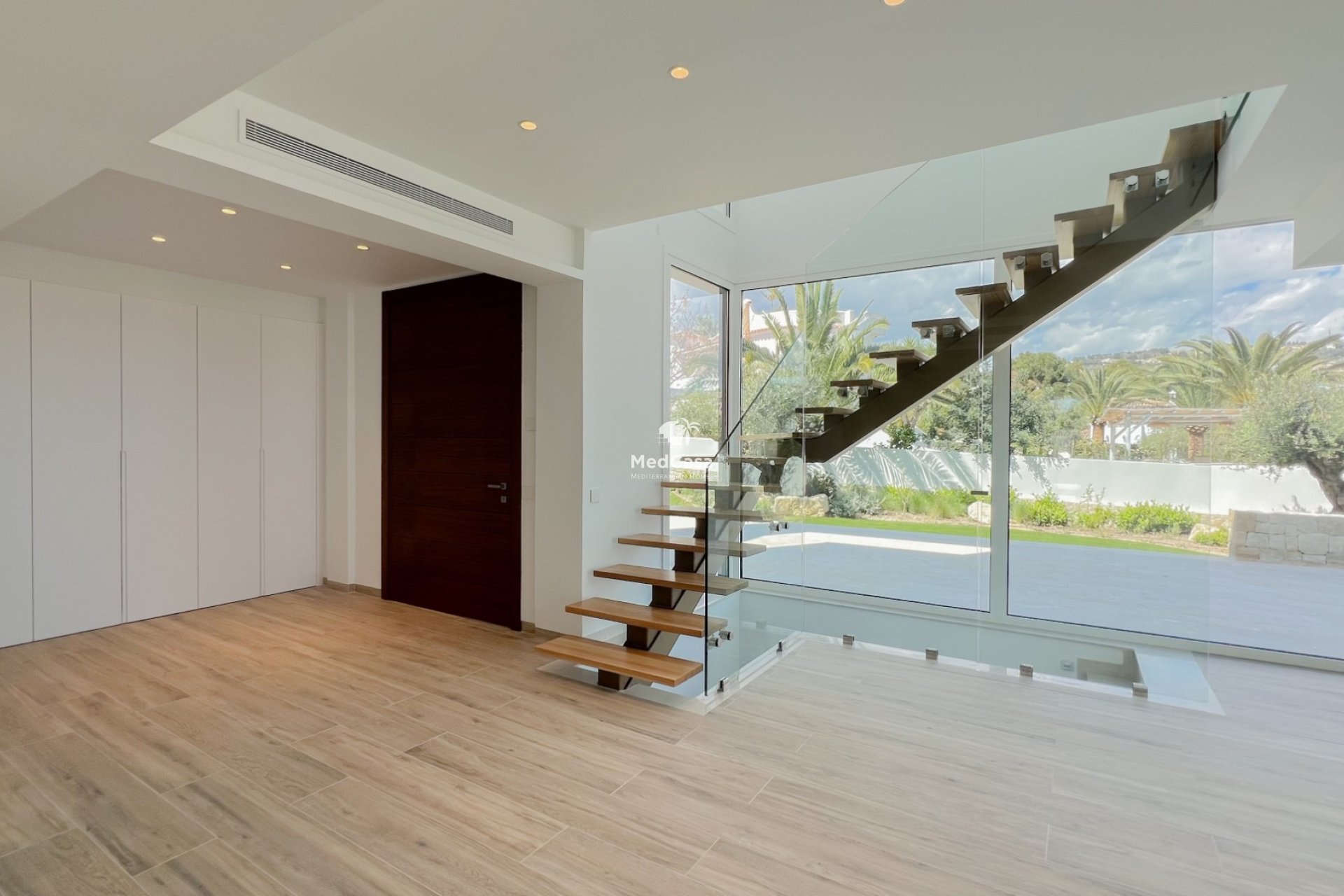 Obra nueva - Villa -
Benissa