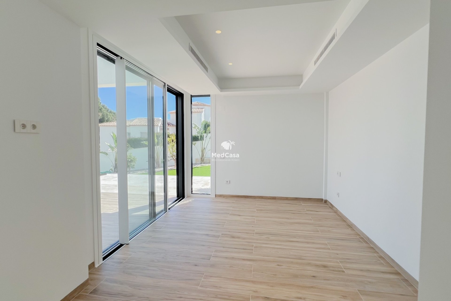 Obra nueva - Villa -
Benissa