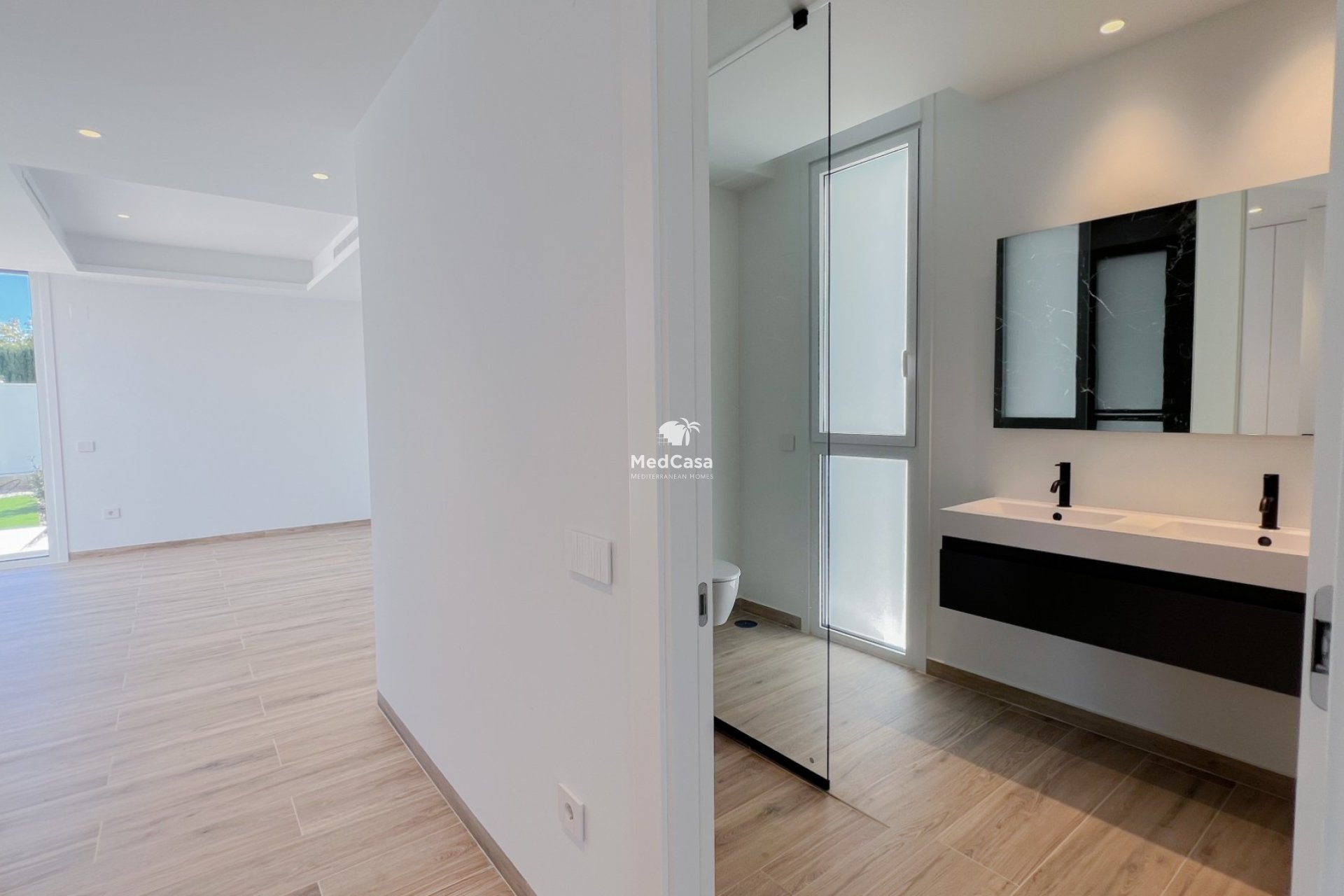 Obra nueva - Villa -
Benissa