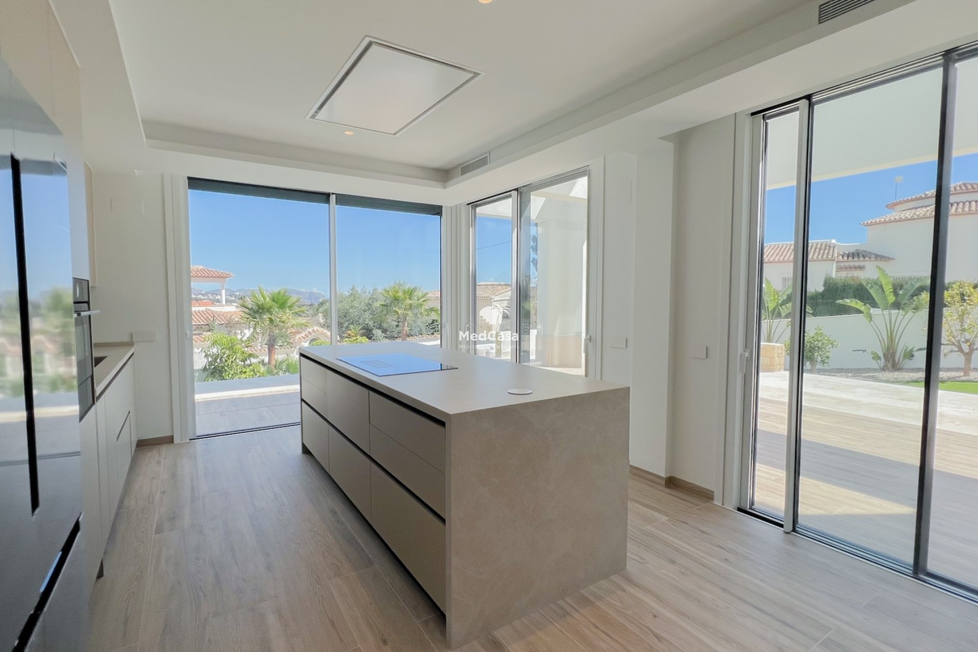 Obra nueva - Villa -
Benissa