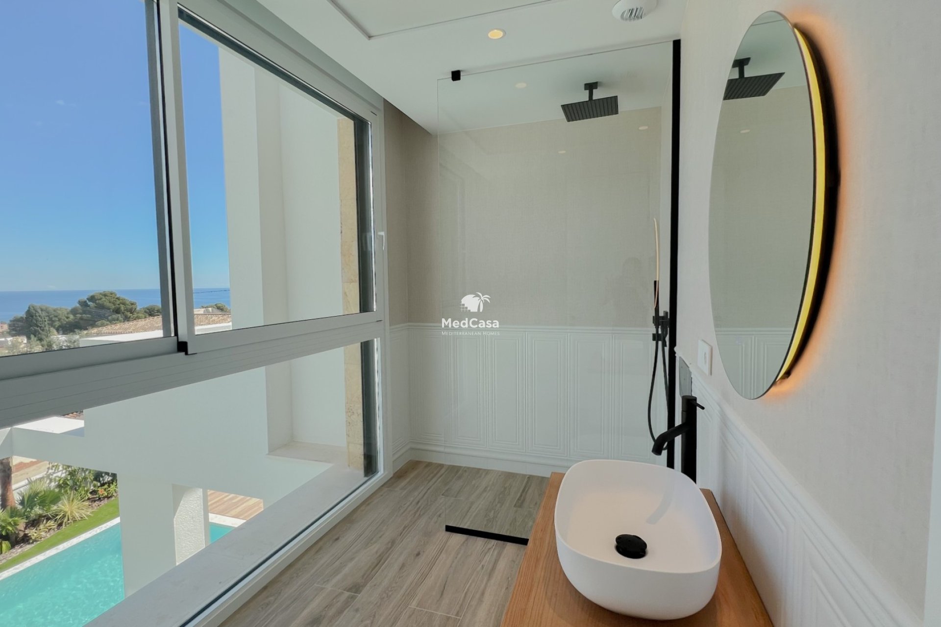 Obra nueva - Villa -
Benissa