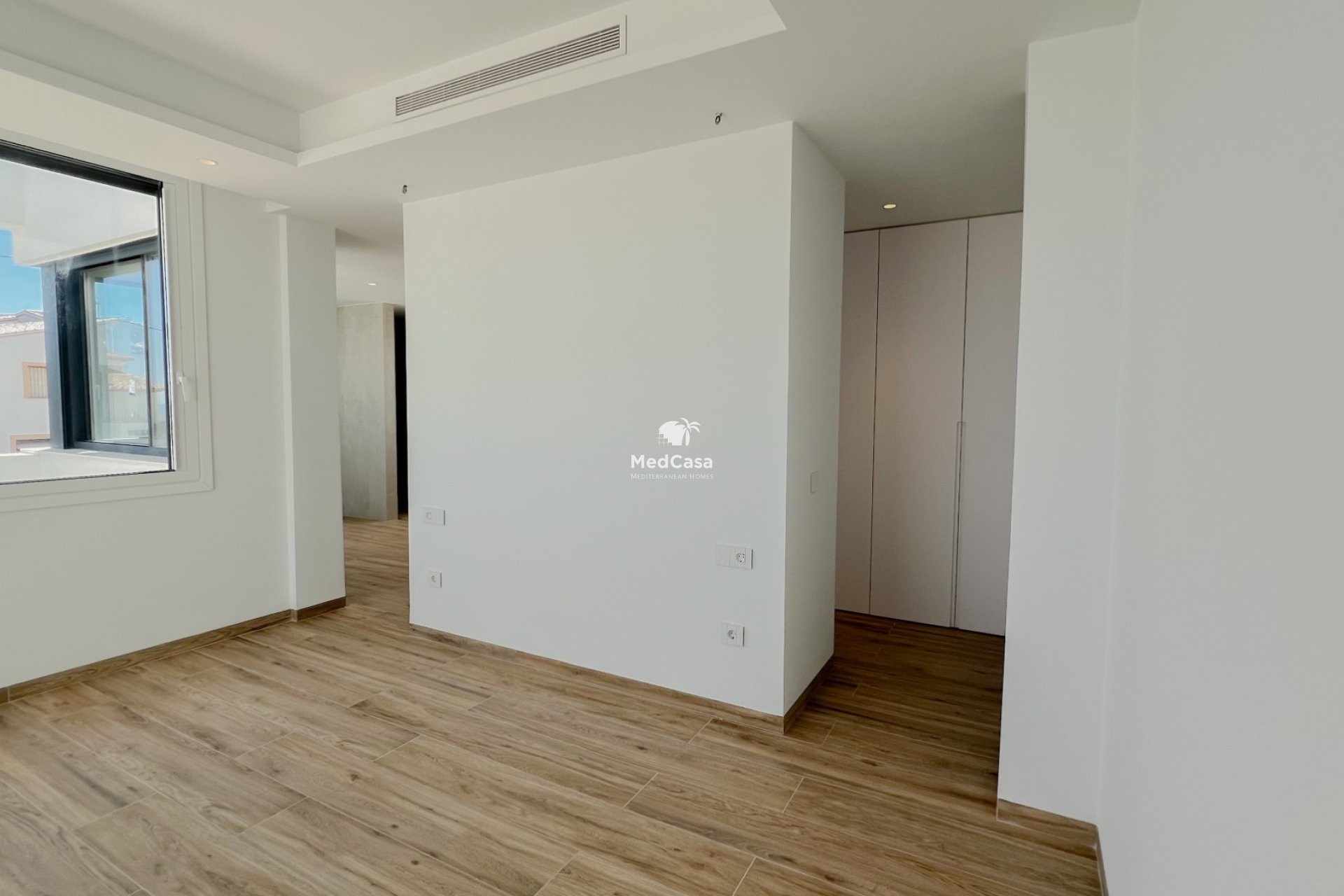 Obra nueva - Villa -
Benissa