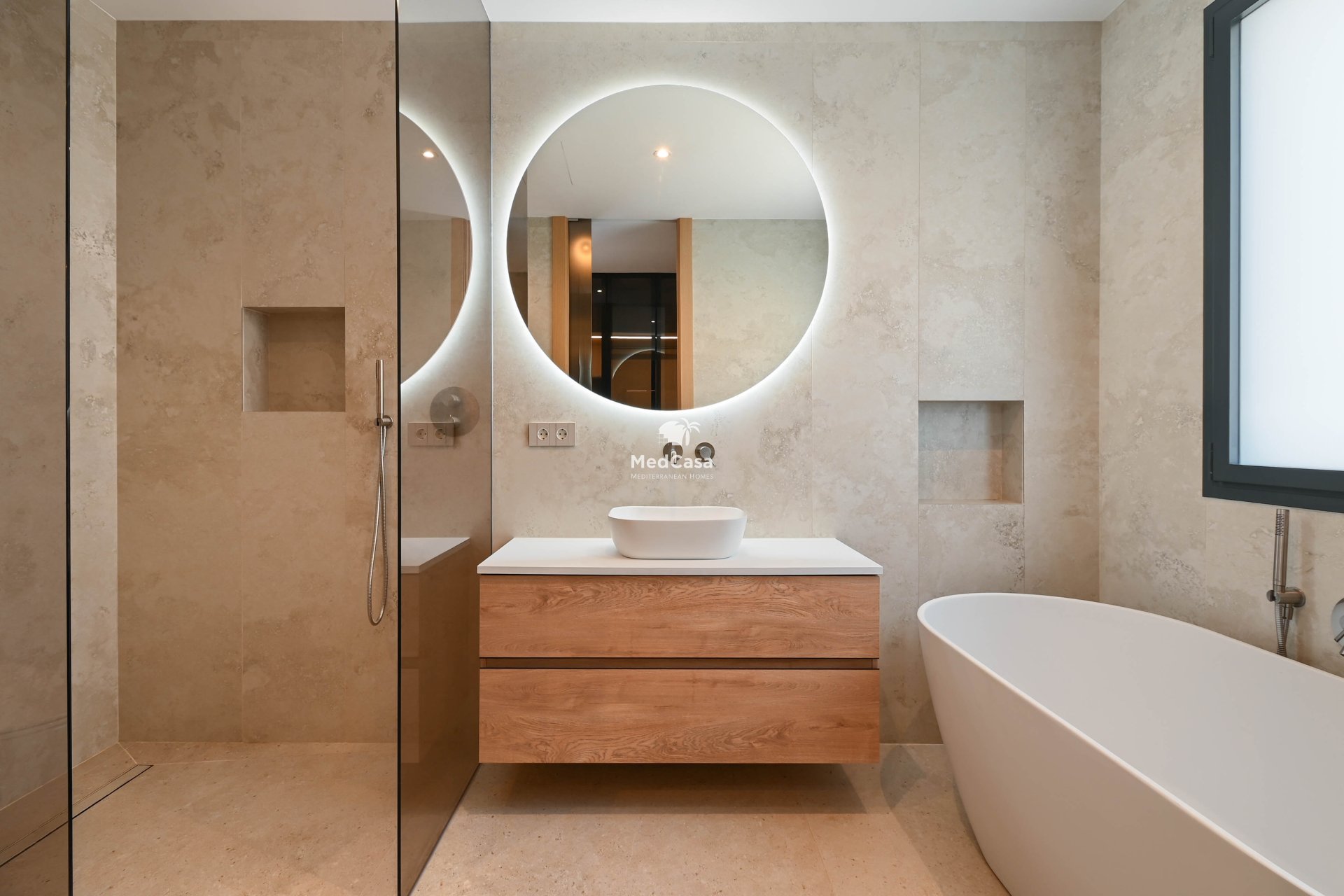 Obra nueva - Villa -
Benissa