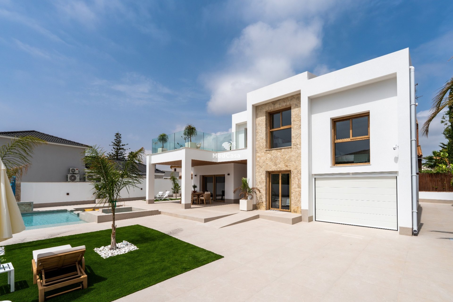 Obra nueva - Villa -
Campoamor