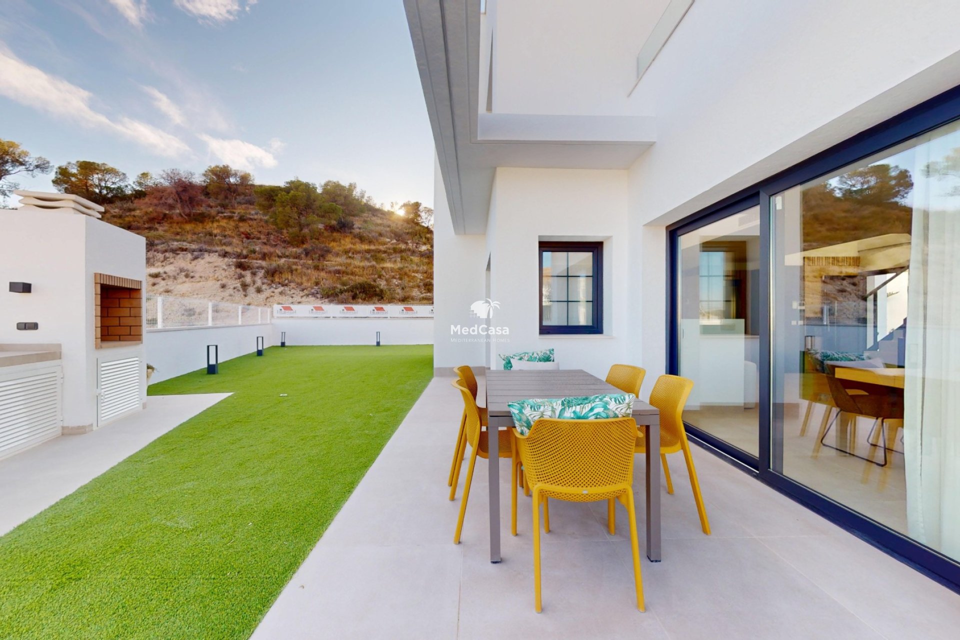 Obra nueva - Villa -
Finestrat