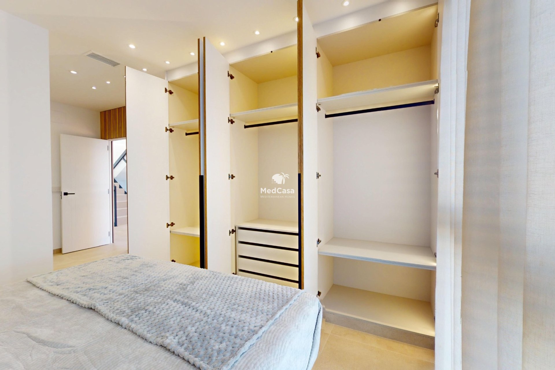 Obra nueva - Villa -
Finestrat