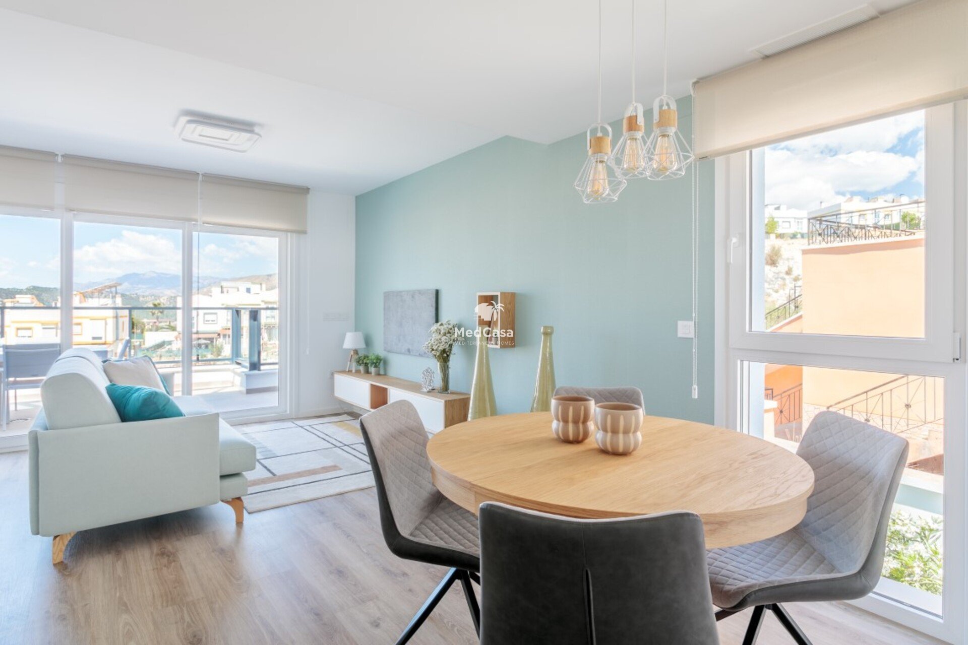 Obra nueva - Villa -
Finestrat