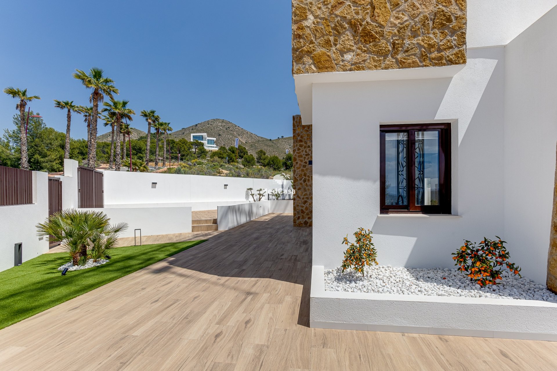 Obra nueva - Villa -
Finestrat