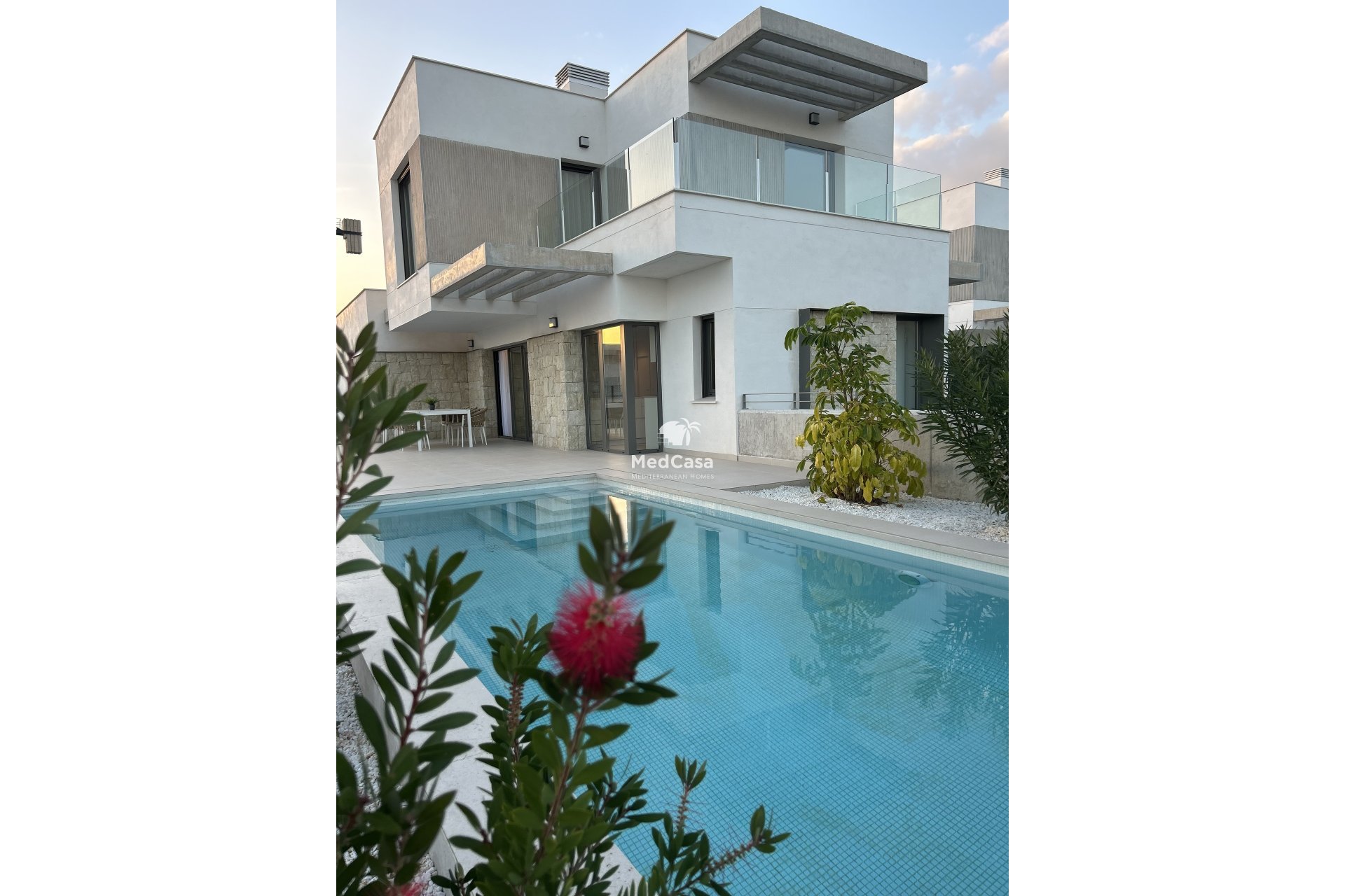 Obra nueva - Villa -
Finestrat