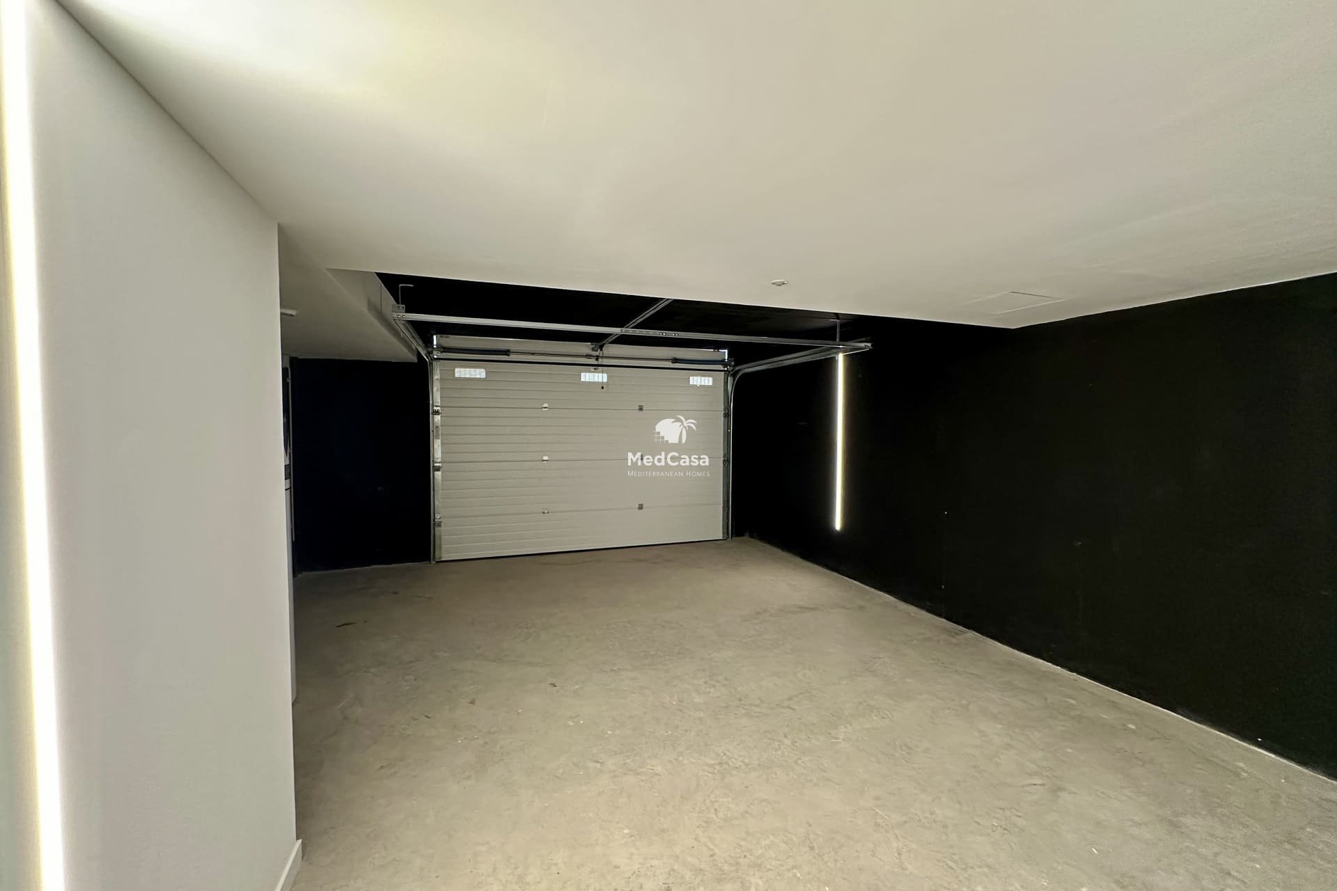 Obra nueva - Villa -
Finestrat