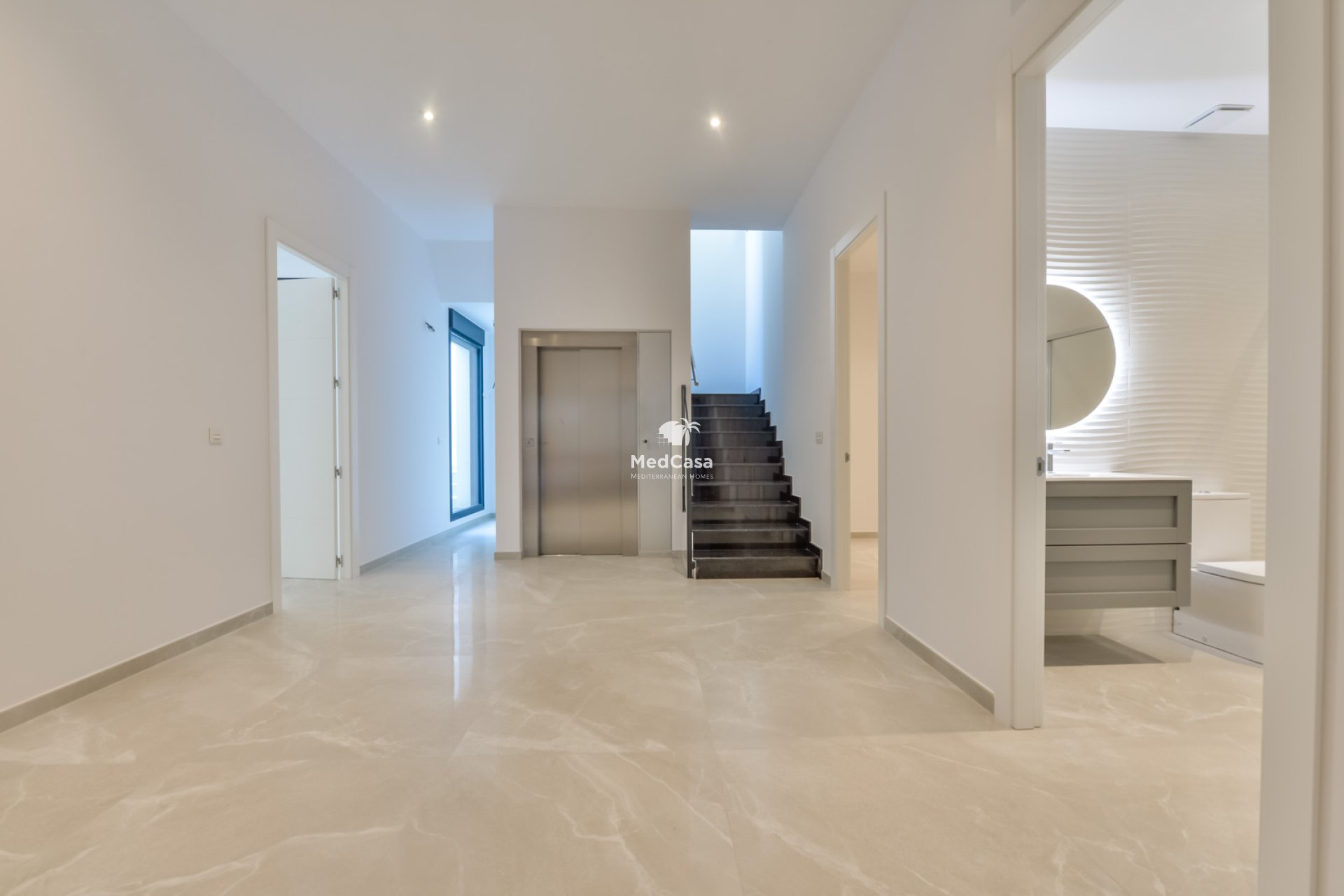 Obra nueva - Villa -
Finestrat