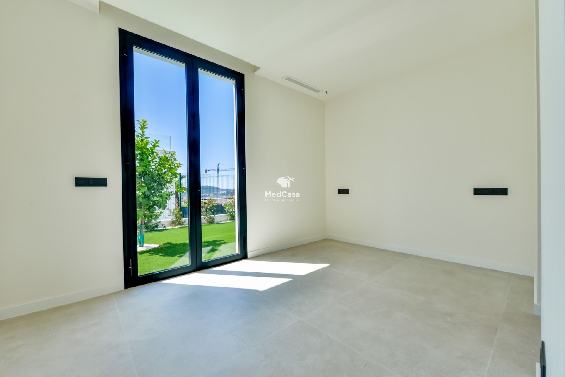 Obra nueva - Villa -
Finestrat