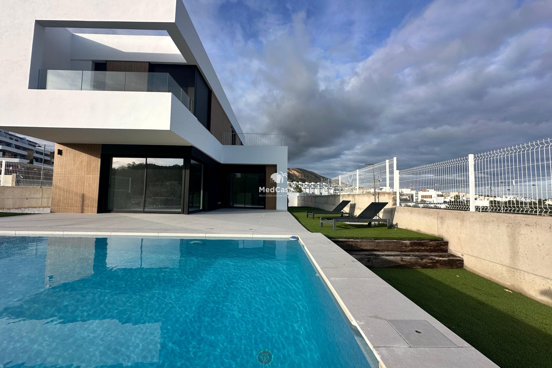 Obra nueva - Villa -
Finestrat