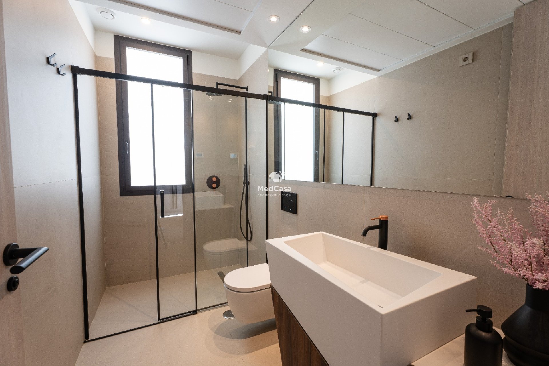 Obra nueva - Villa -
Golf La Finca