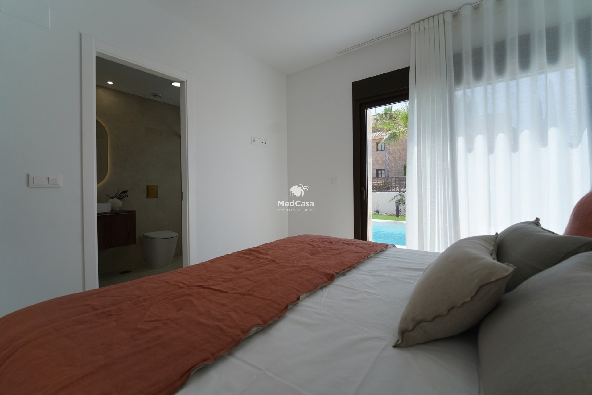 Obra nueva - Villa -
Golf La Finca