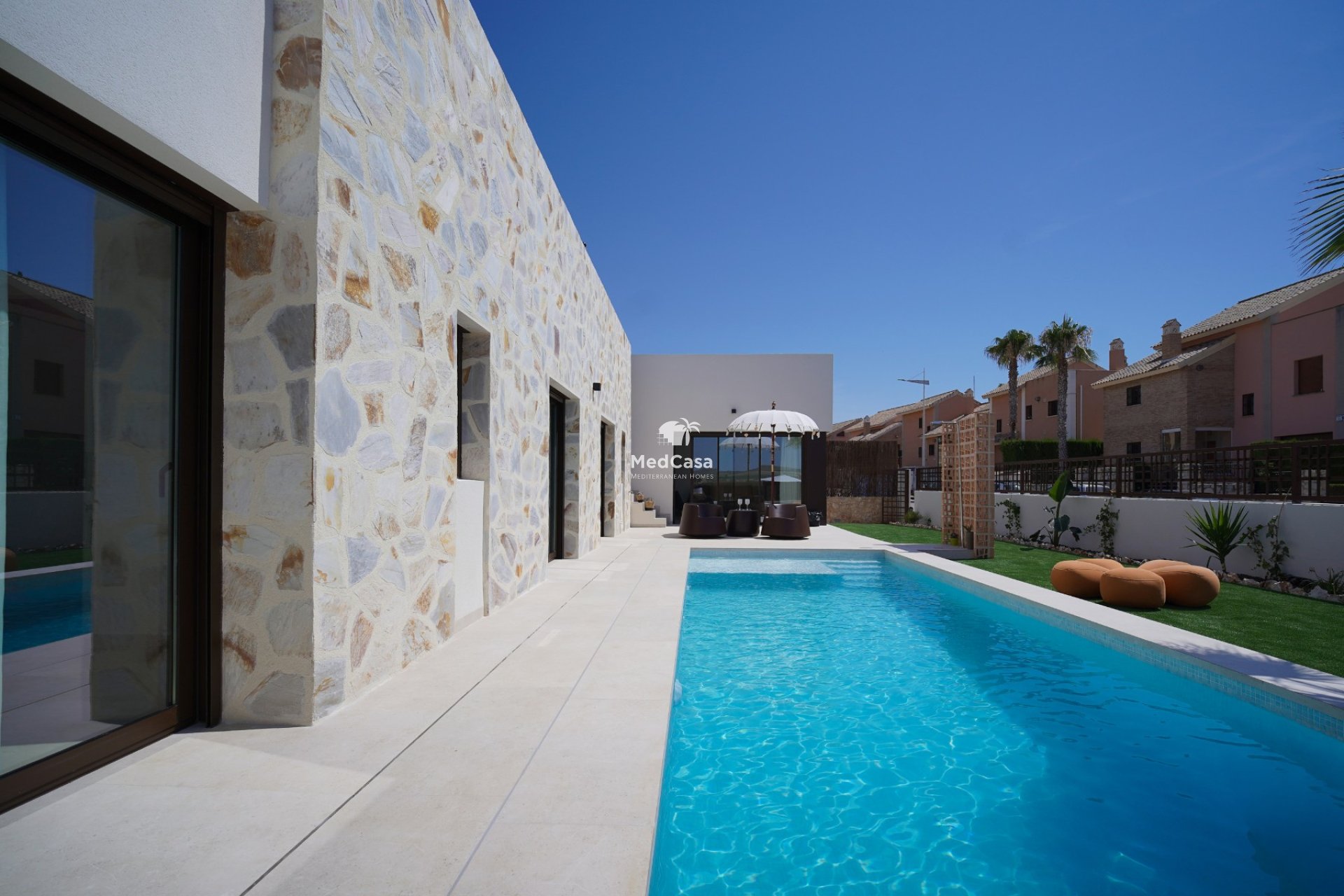 Obra nueva - Villa -
Golf La Finca