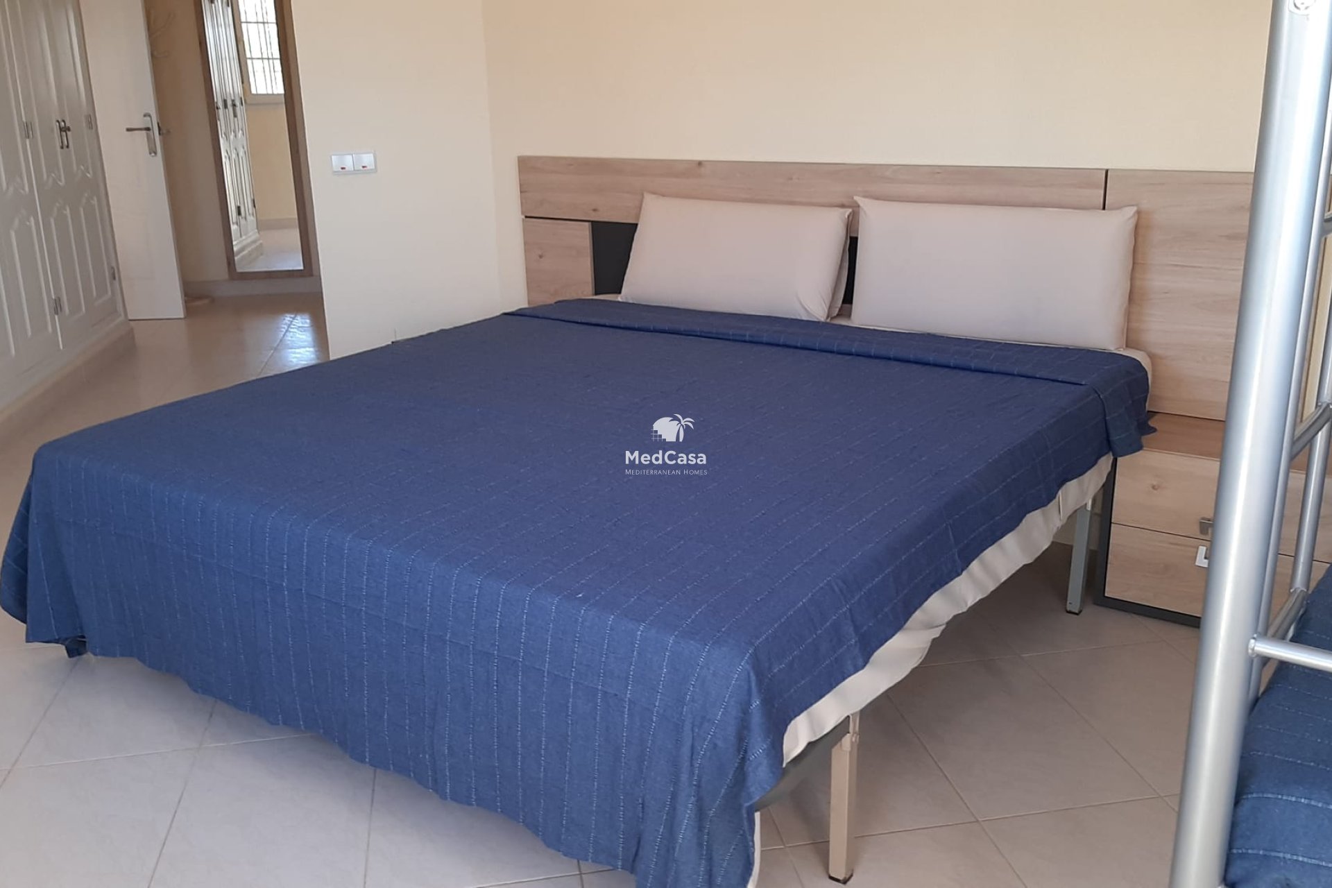 Obra nueva - Villa -
La Manga