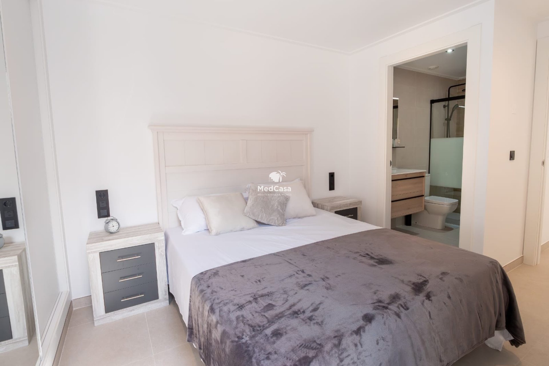 Obra nueva - Villa -
La Marina