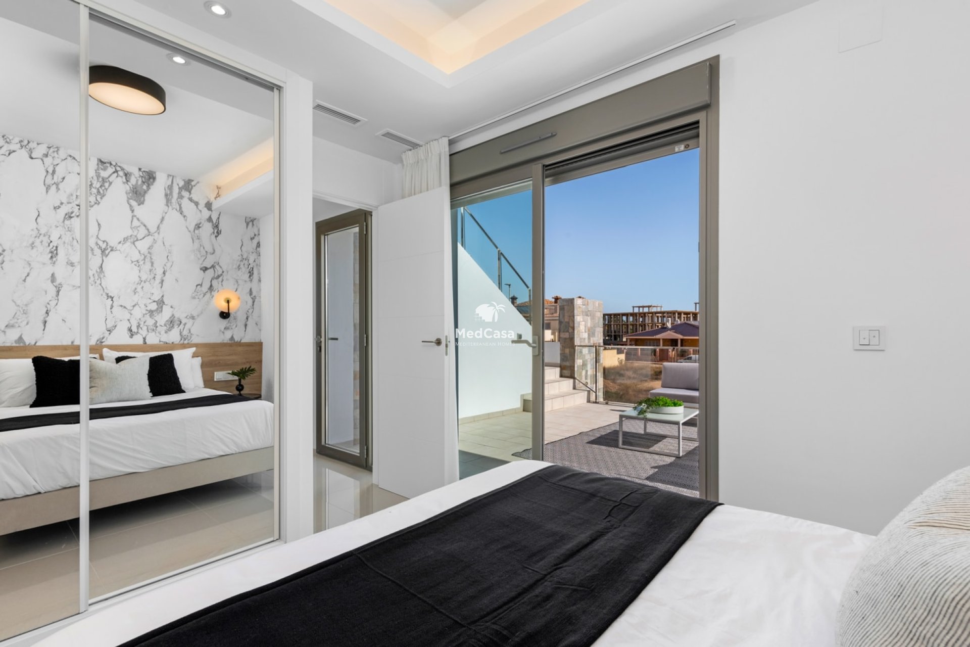 Obra nueva - Villa -
Los Alcázares