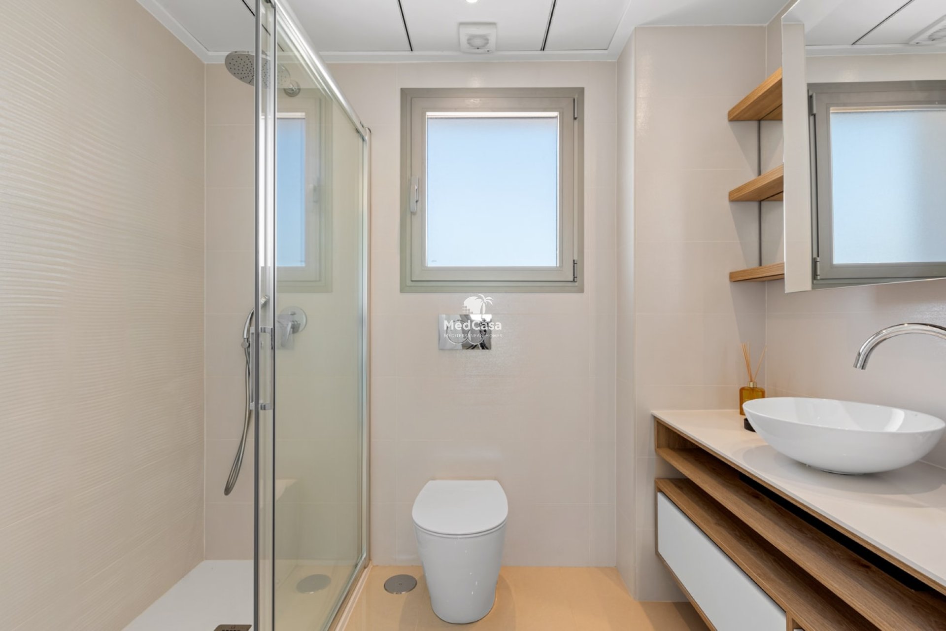 Obra nueva - Villa -
Los Alcázares