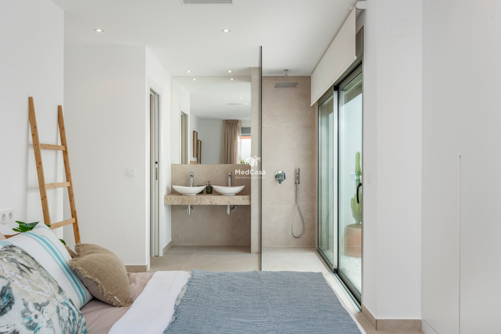 Obra nueva - Villa -
Los Alcázares