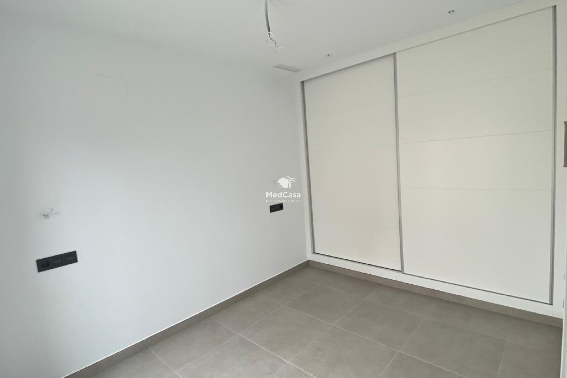 Obra nueva - Villa -
Los Alcázares