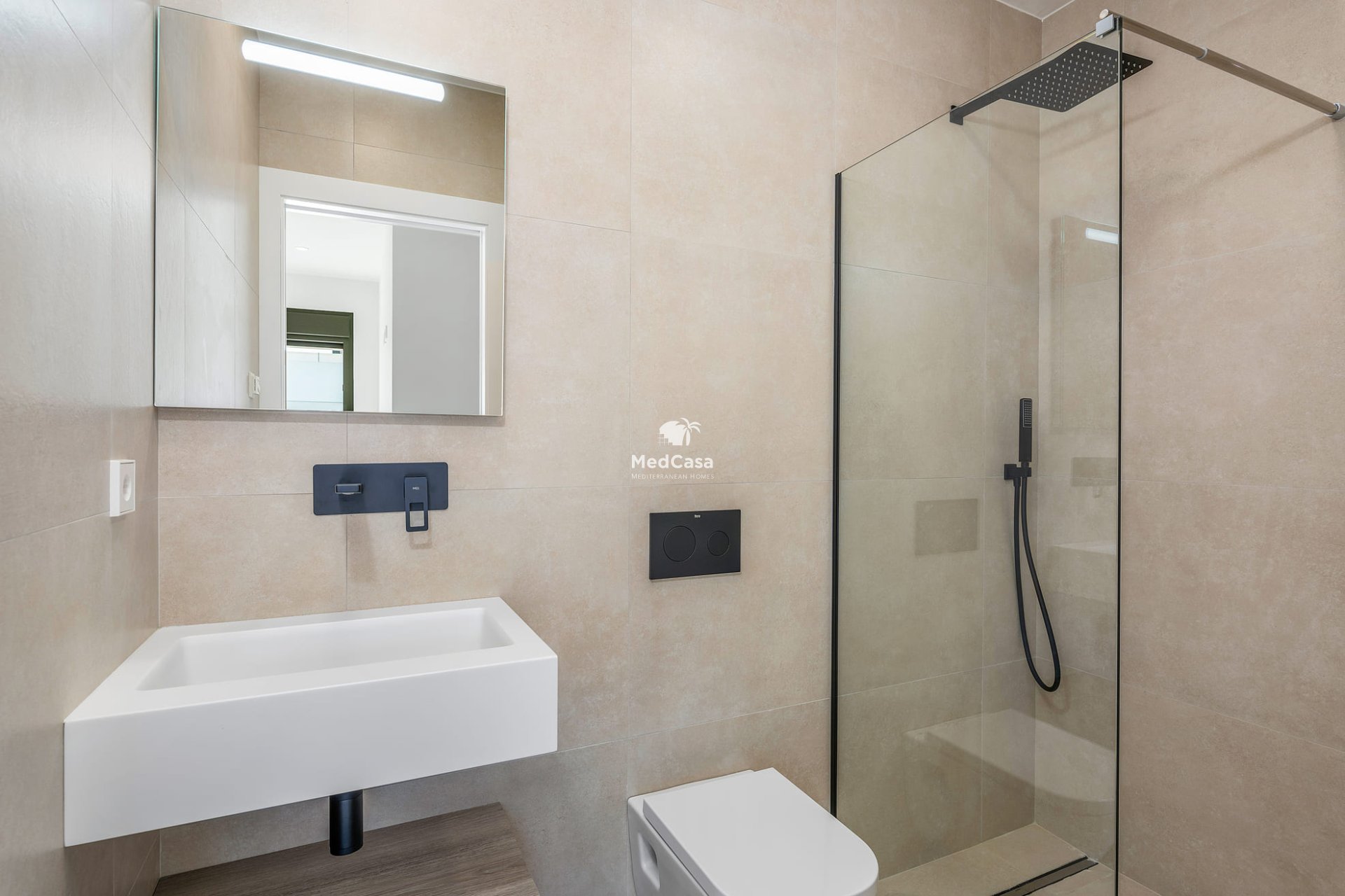 Obra nueva - Villa -
Los Alcázares