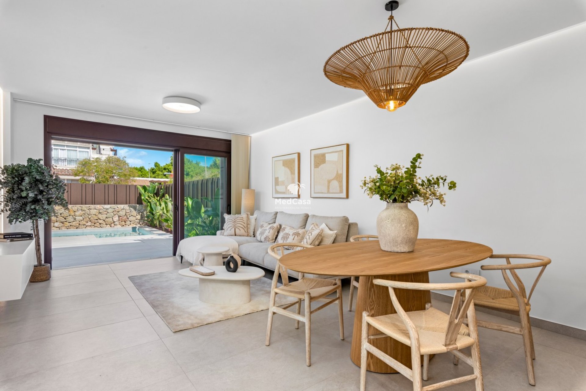 Obra nueva - Villa -
Mil Palmeras