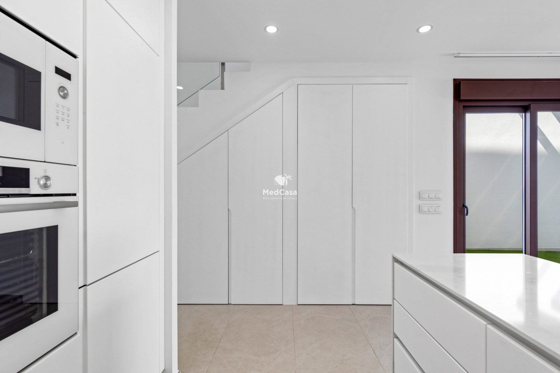 Obra nueva - Villa -
Mil Palmeras