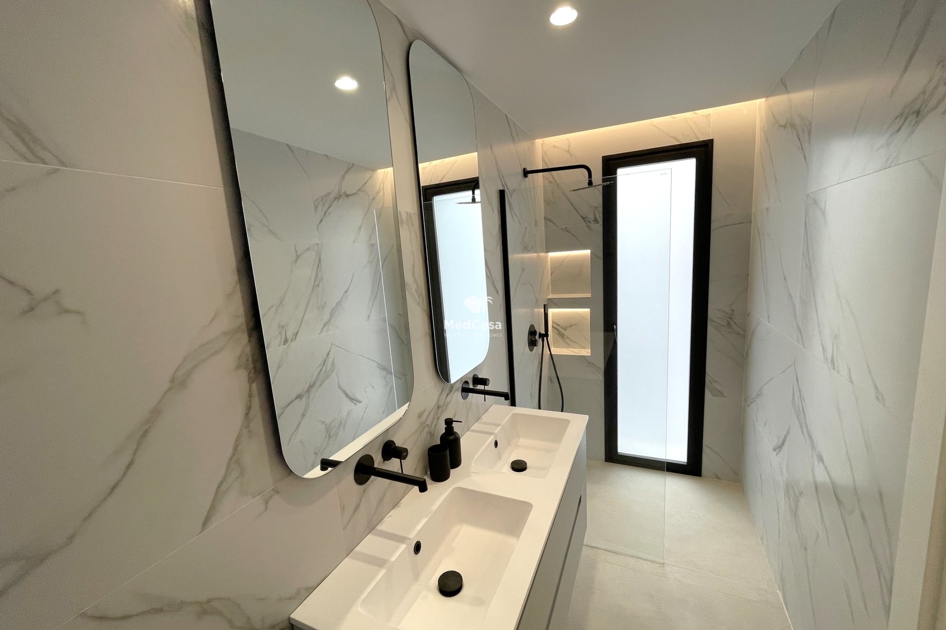 Obra nueva - Villa -
Molina de Segura