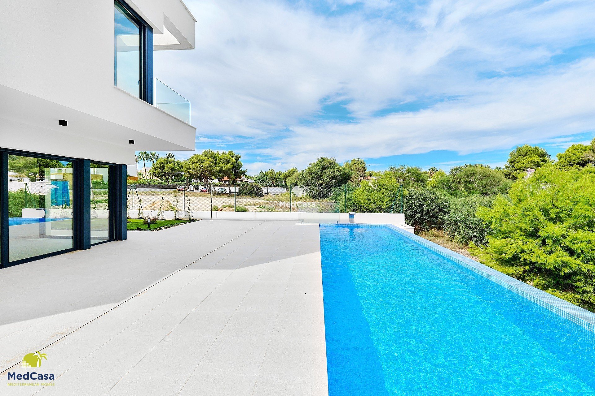 Obra nueva - Villa -
Orihuela Costa