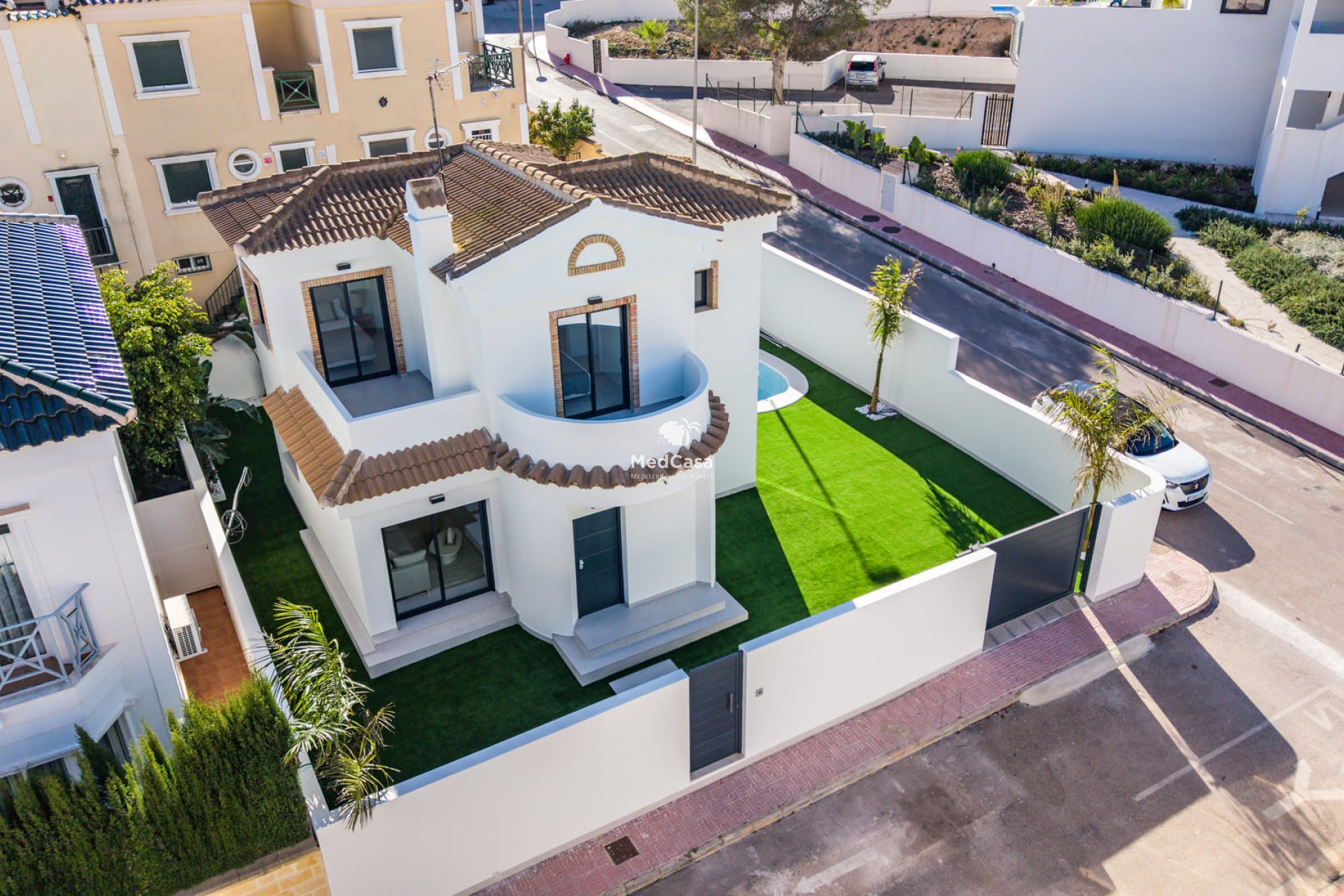 Obra nueva - Villa -
Orihuela Costa