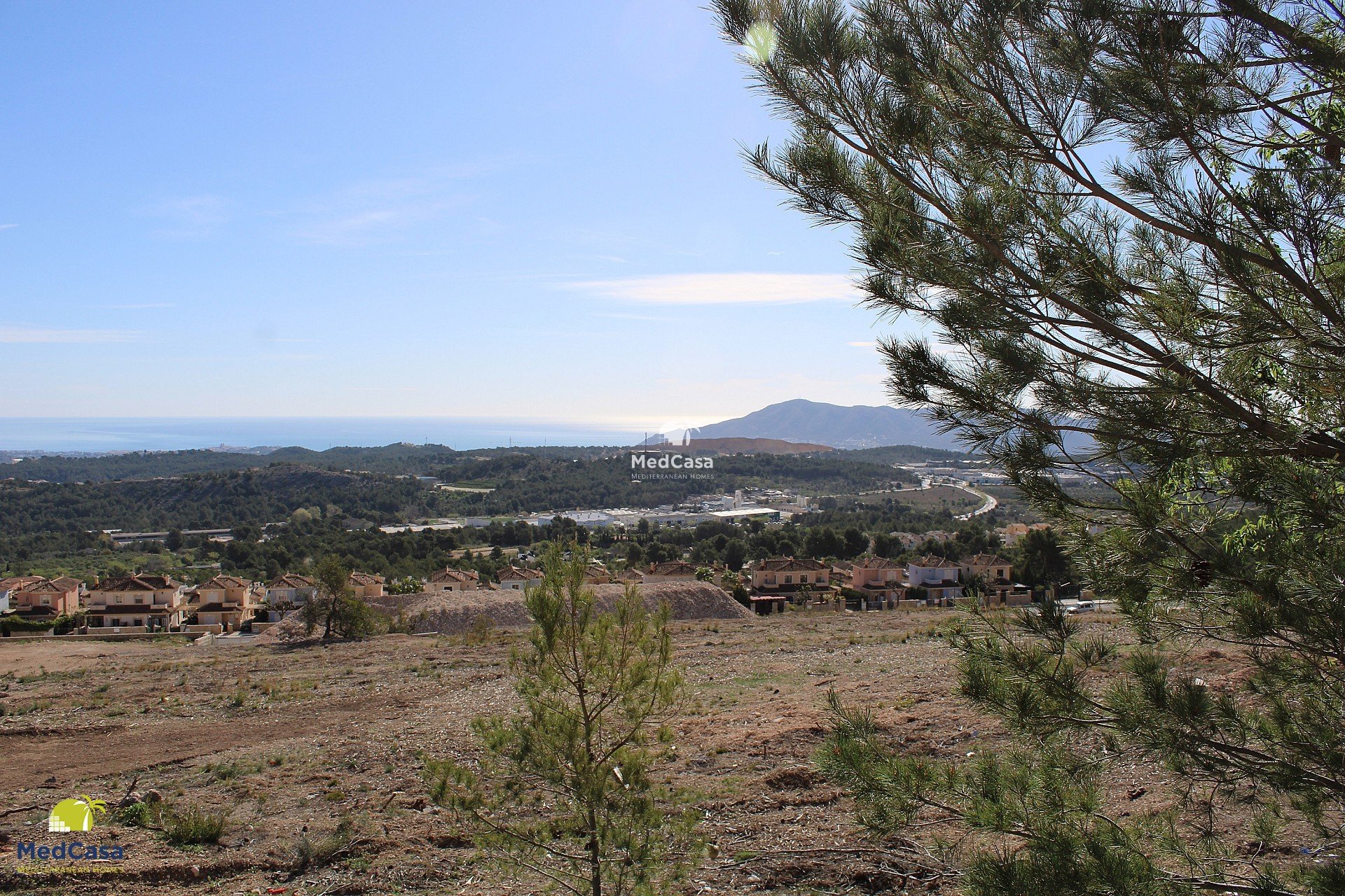 Obra nueva - Villa -
Polop de La Marina