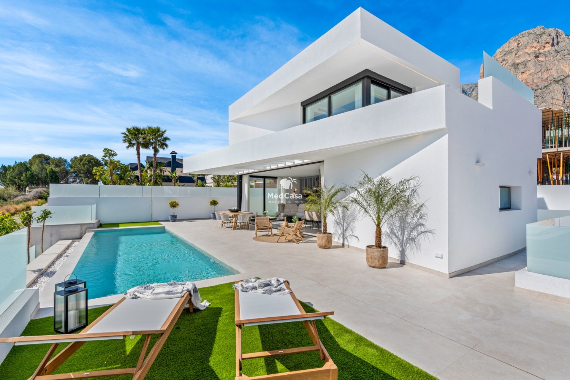 Obra nueva - Villa -
Polop de La Marina