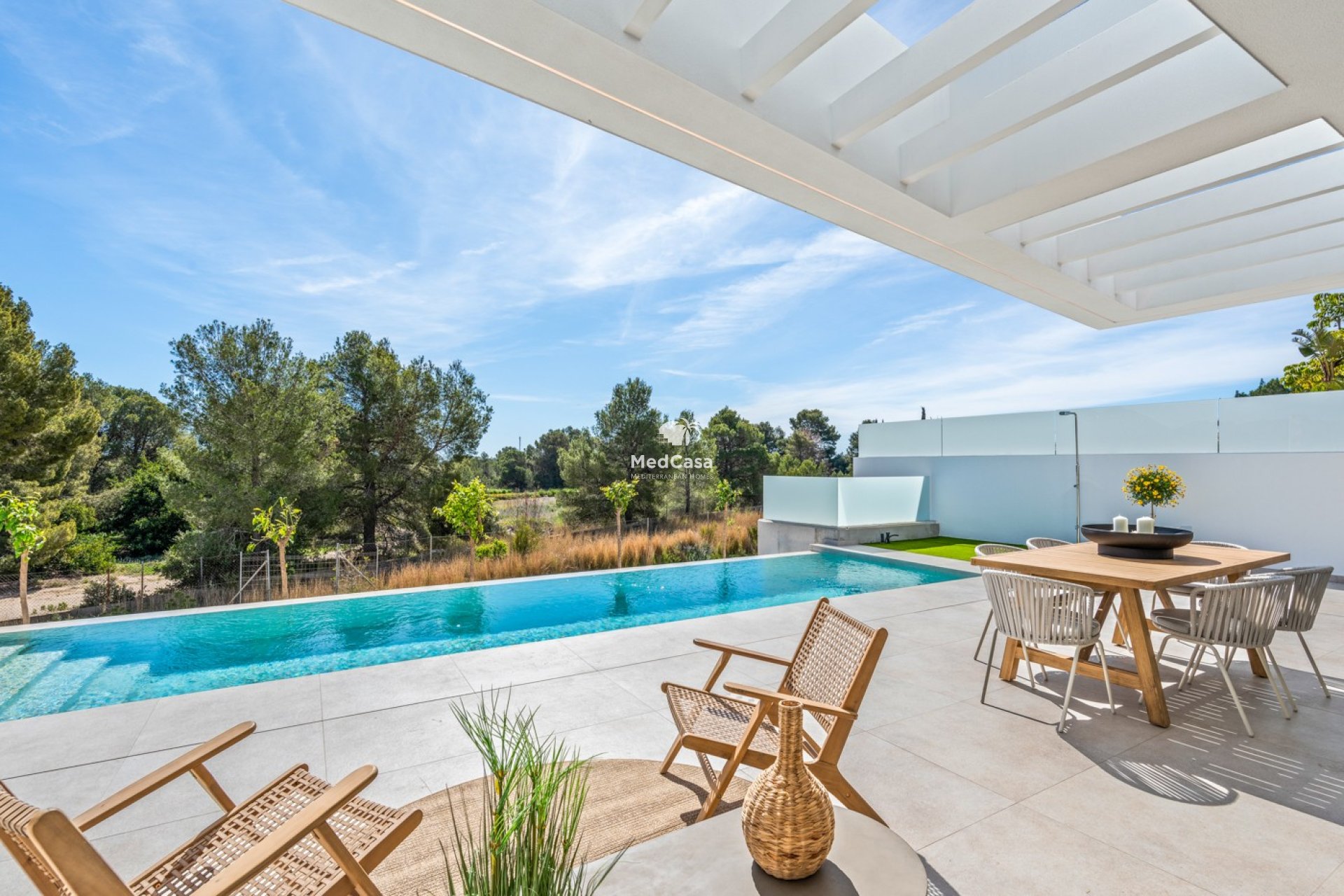 Obra nueva - Villa -
Polop de La Marina