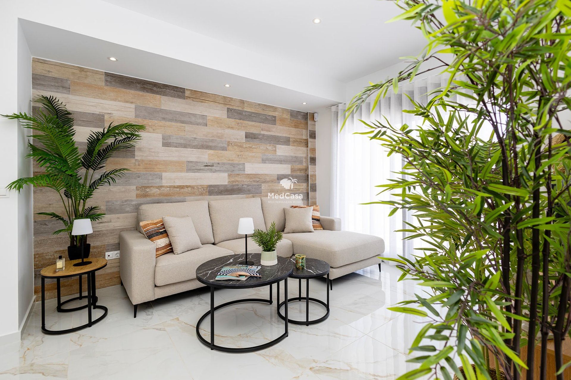 Obra nueva - Villa -
Polop de La Marina