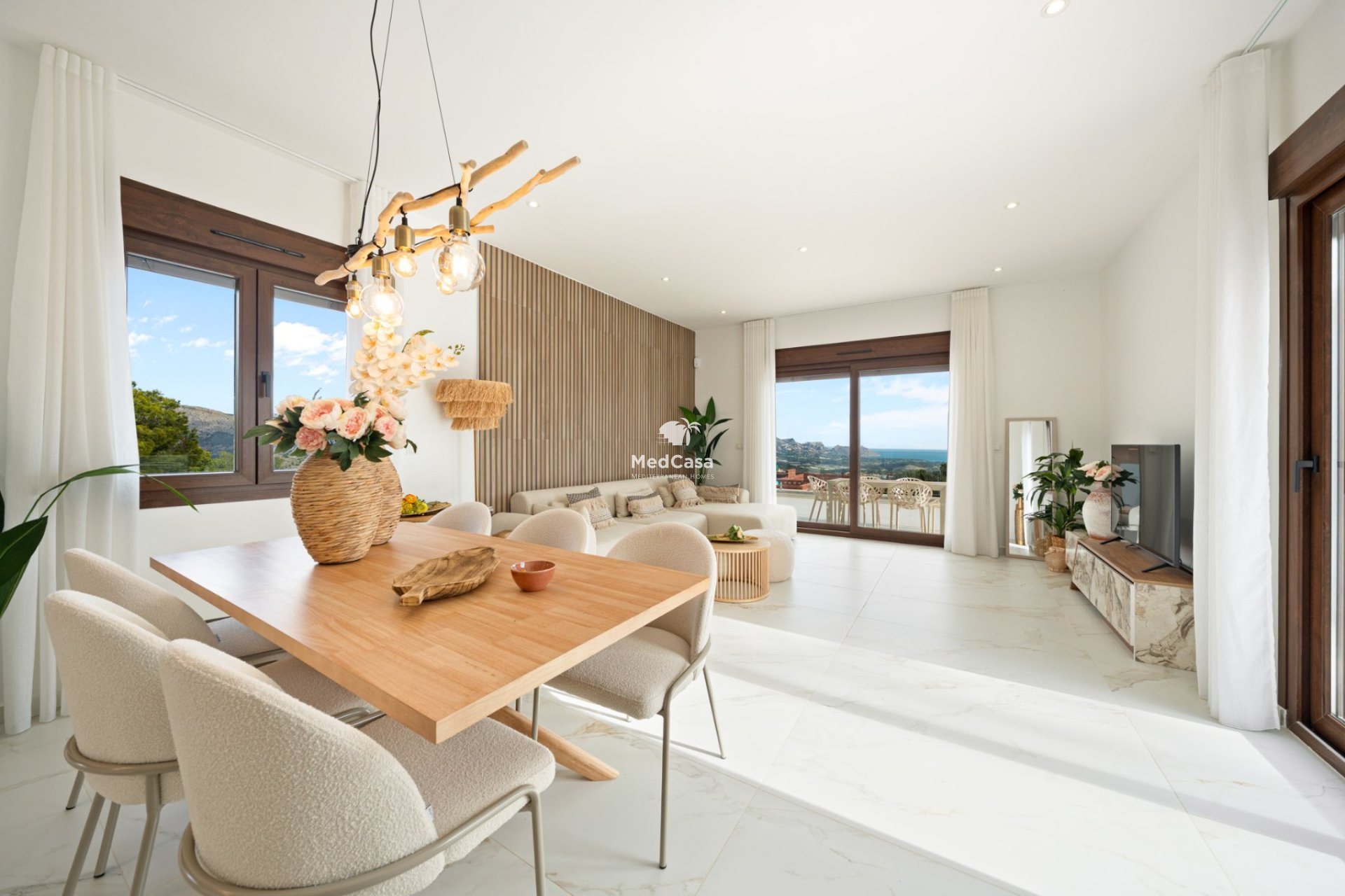 Obra nueva - Villa -
Polop de La Marina