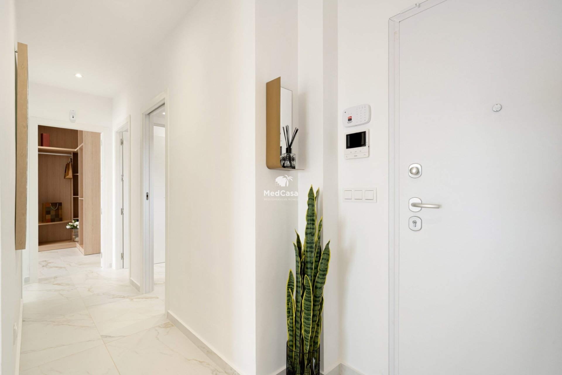 Obra nueva - Villa -
Polop de La Marina