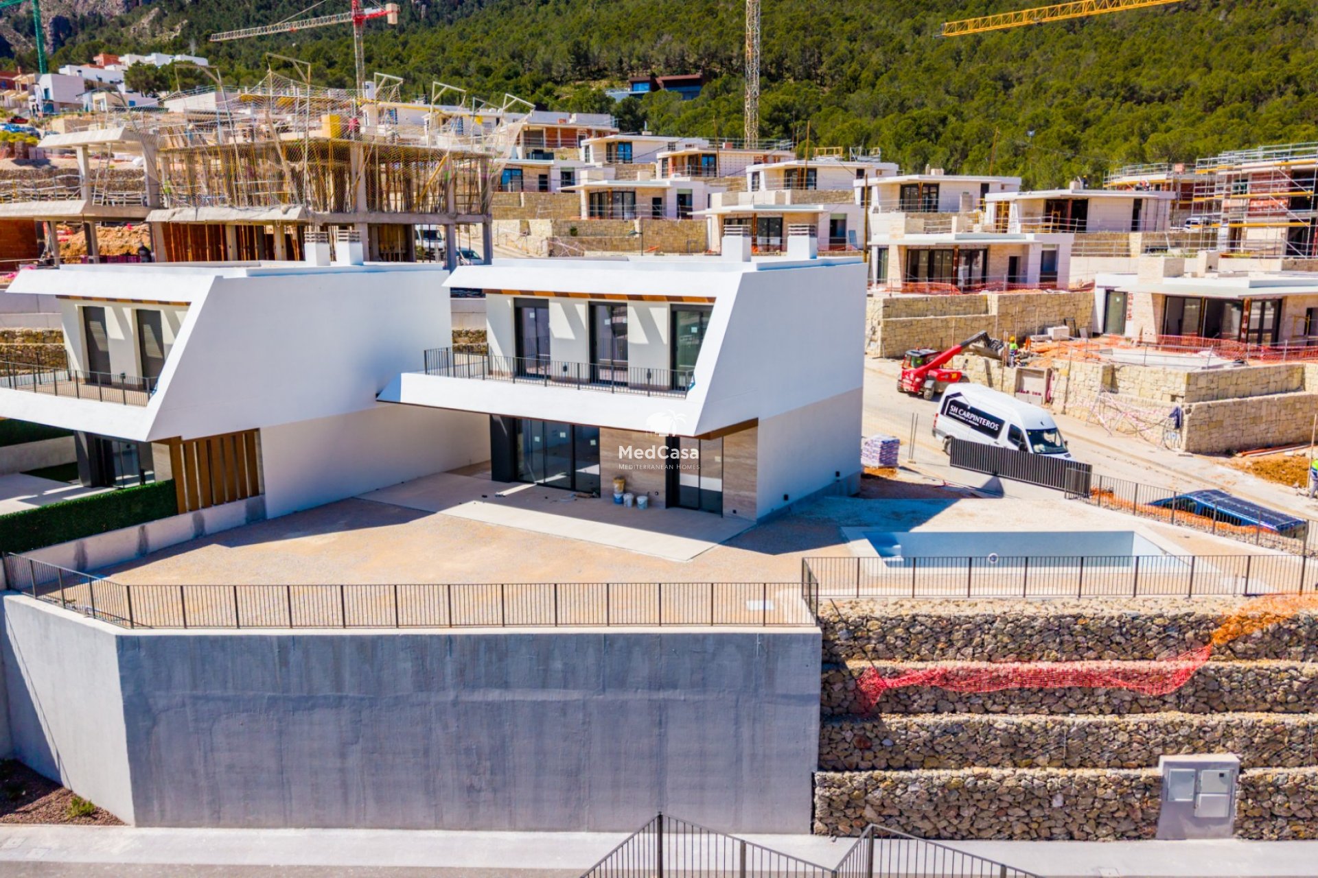 Obra nueva - Villa -
Polop de La Marina